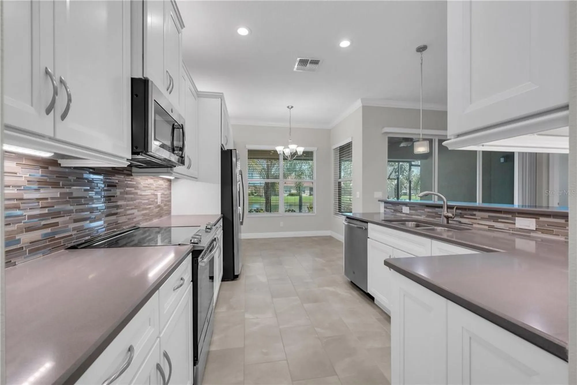 Property Slideshow image 17 of 51 | 4948 grand banks dr, Wimauma, FL, 33598