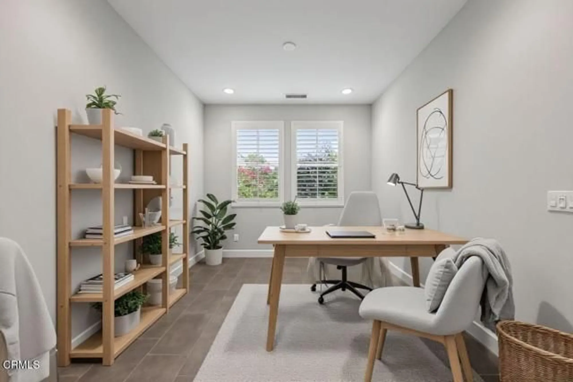 Property Slideshow image 23 of 78 | 2420 quartsite dr, Camarillo, CA, 93012