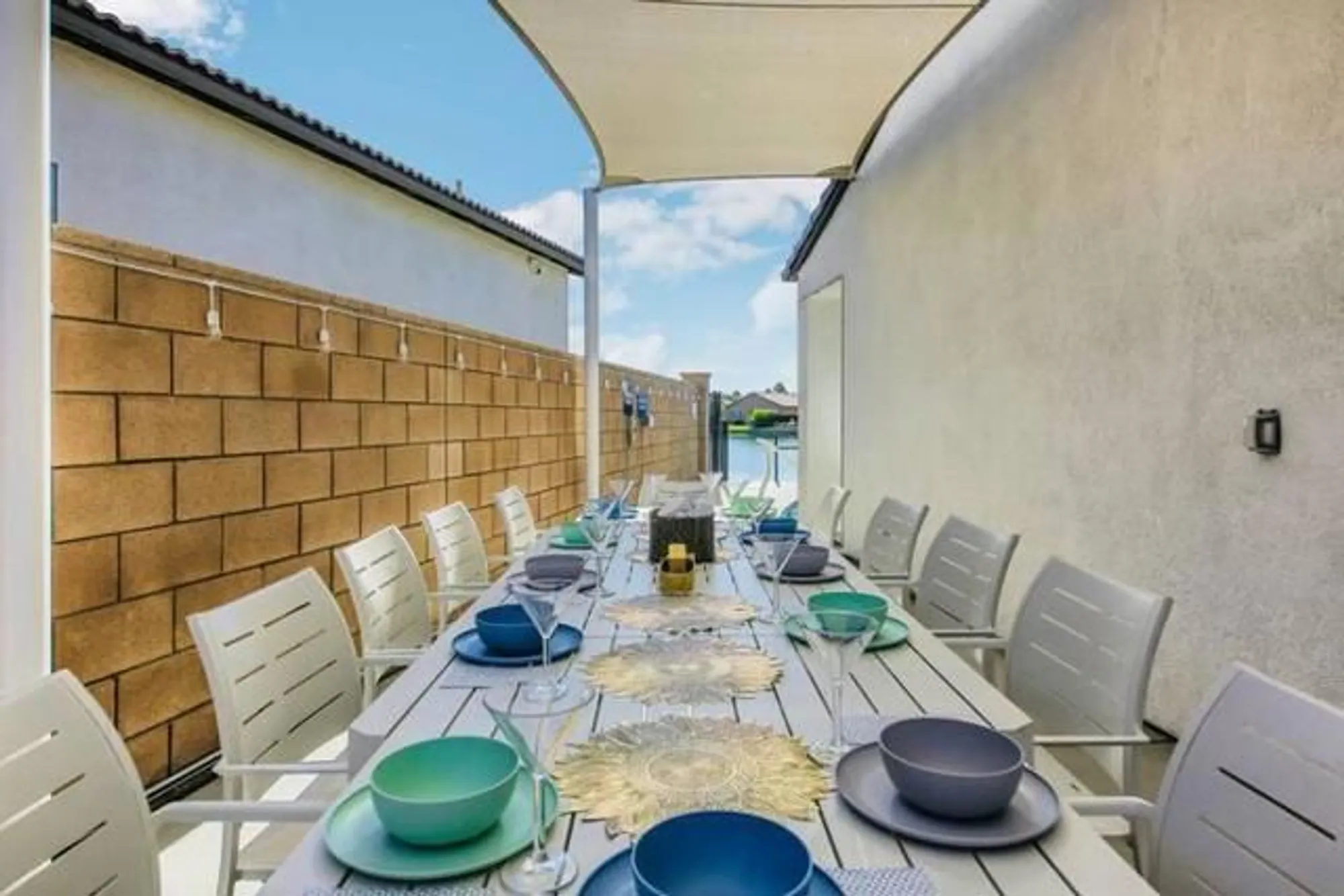 Property Slideshow image 28 of 37 | 84297 canzone dr, Indio, CA, 92203