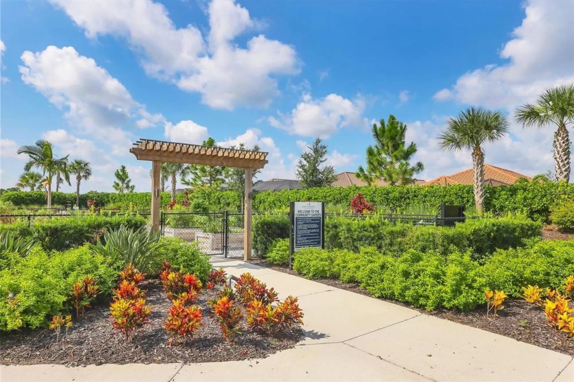 Property Slideshow image 61 of 100 | 4735 cassio ct, Bradenton, FL, 34211