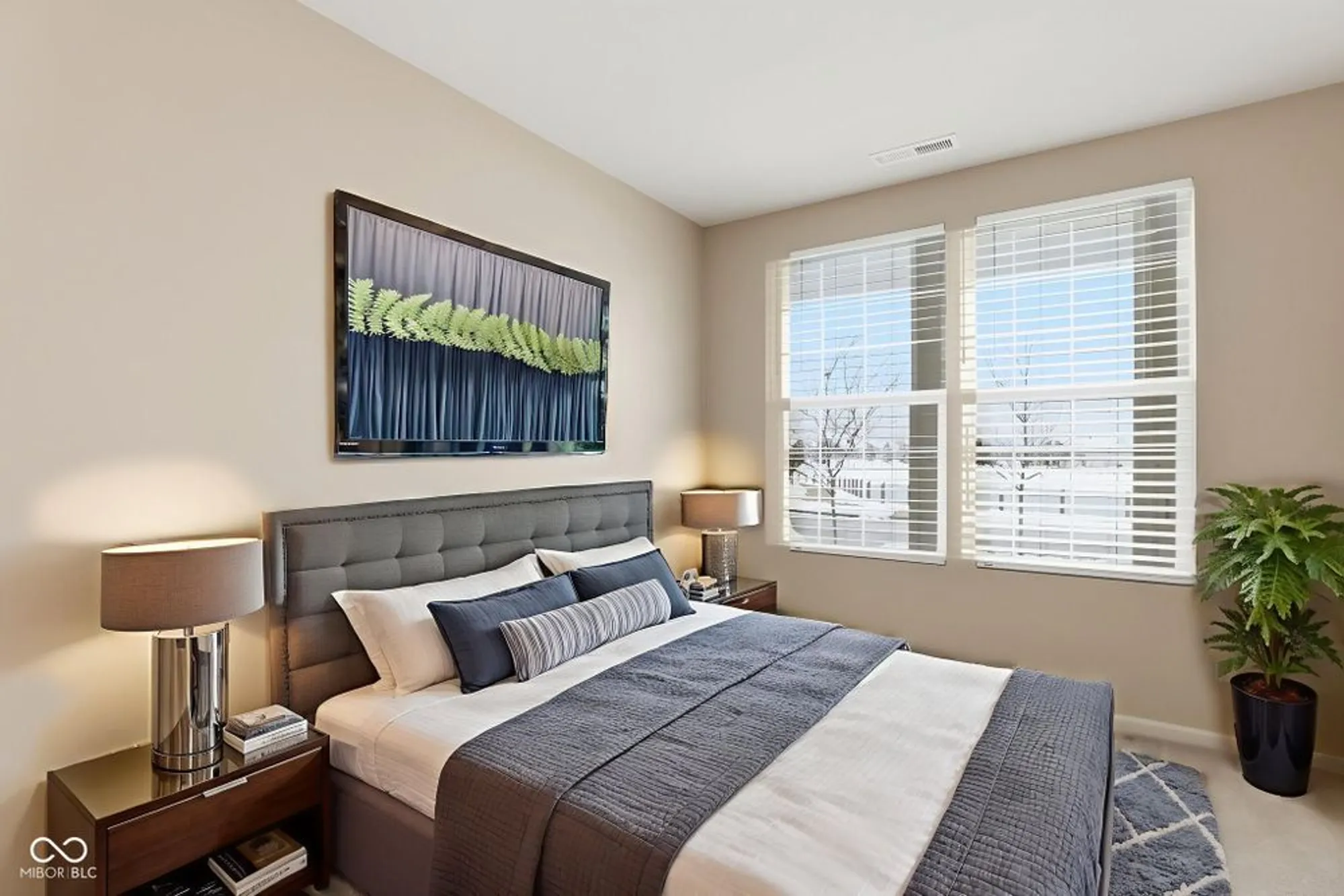 Property Slideshow image 7 of 38 | 13395 mosaic st, Fishers, IN, 46037