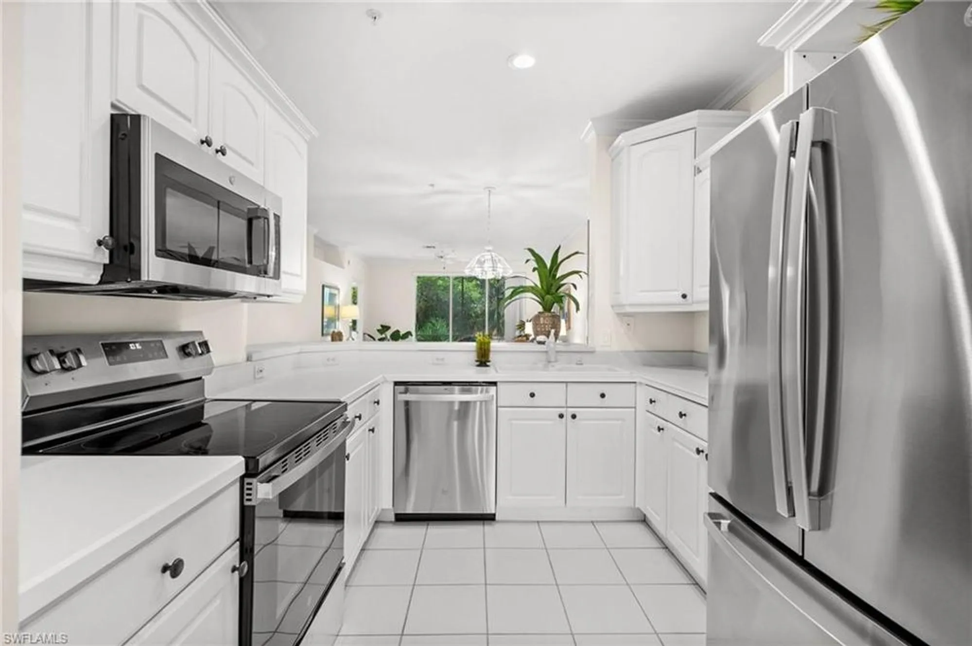 Property Slideshow image 9 of 36 | 3431 pointe creek ct 104, Bonita Springs, FL, 34134