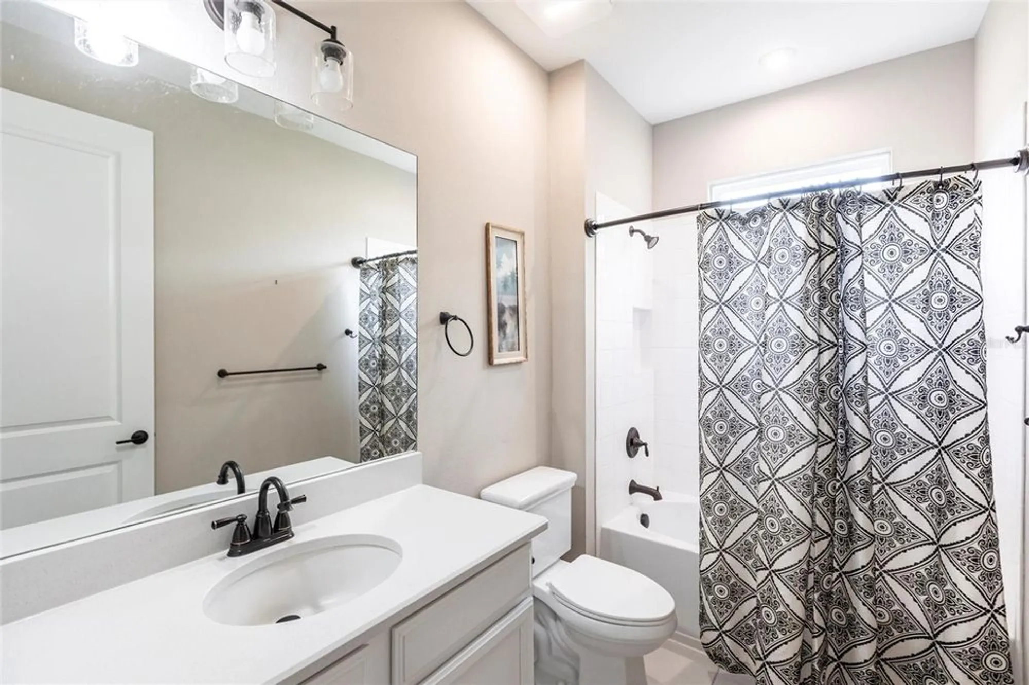 Property Slideshow image 21 of 37 | 16524 paynes mill dr, Bradenton, FL, 34211