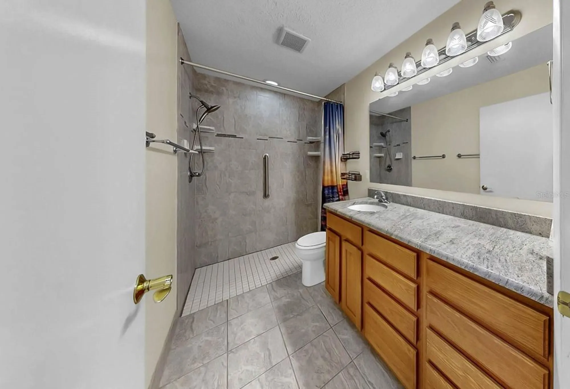 Property Slideshow image 4 of 41 | 663 allegheny dr, Sun City Center, FL, 33573