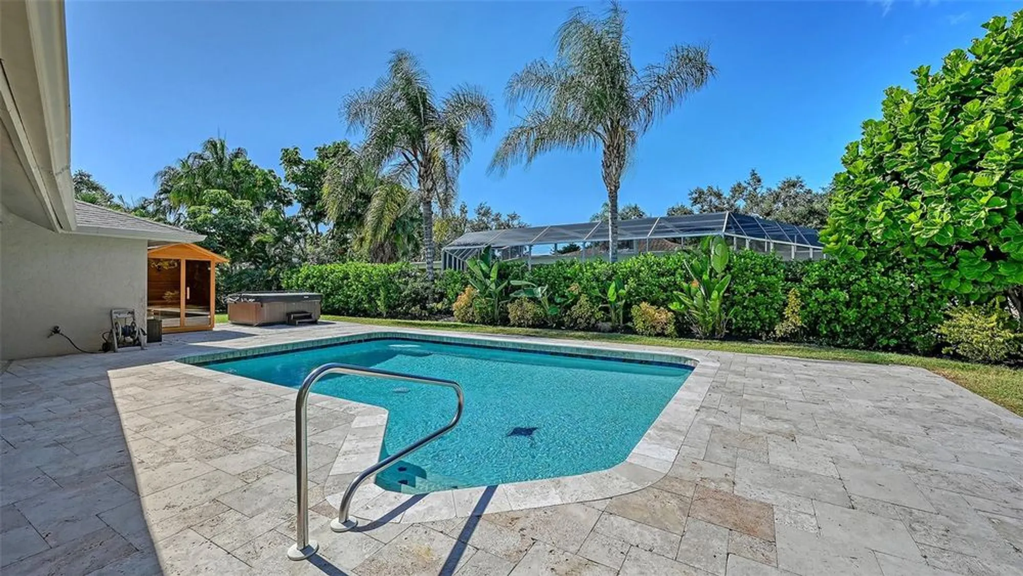 Property Slideshow image 35 of 64 | 8010 conservatory dr, Sarasota, FL, 34243