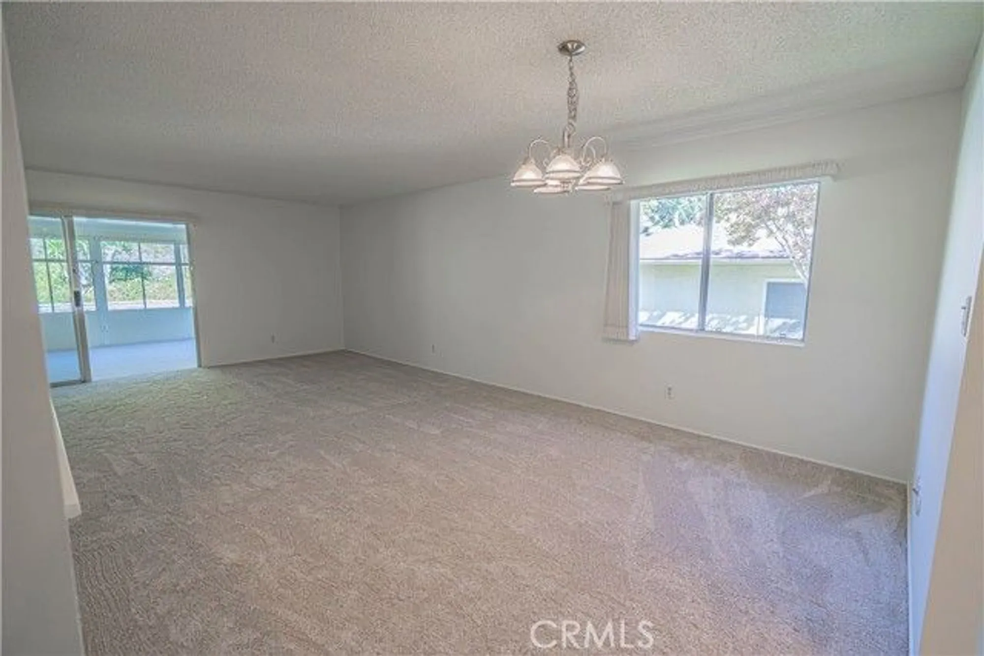 Property Slideshow image 5 of 51 | 19433 oak crossing rd, Newhall, CA, 91321