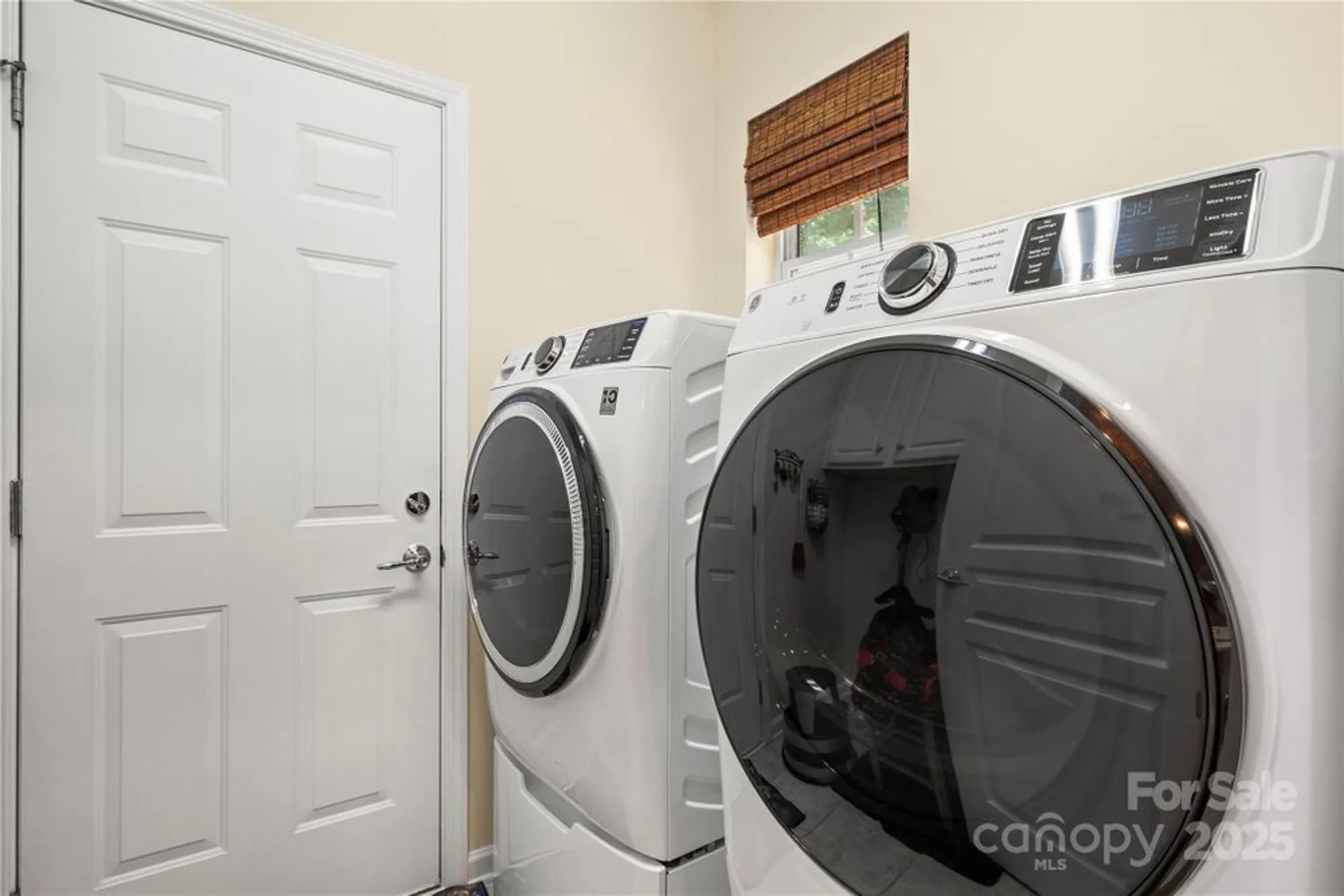 Property Slideshow image 24 of 45 | 48527 snap dragon ln, Indian Land, SC, 29707