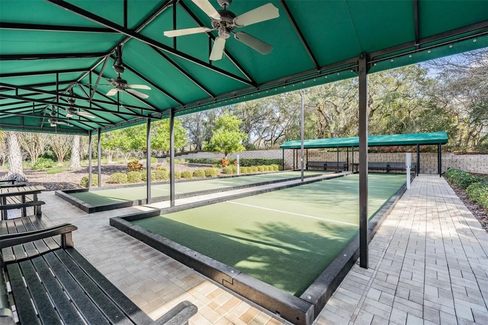 Property Slideshow image 43 of 57 | 525 bent oak ct, Spring Hill, FL, 34609