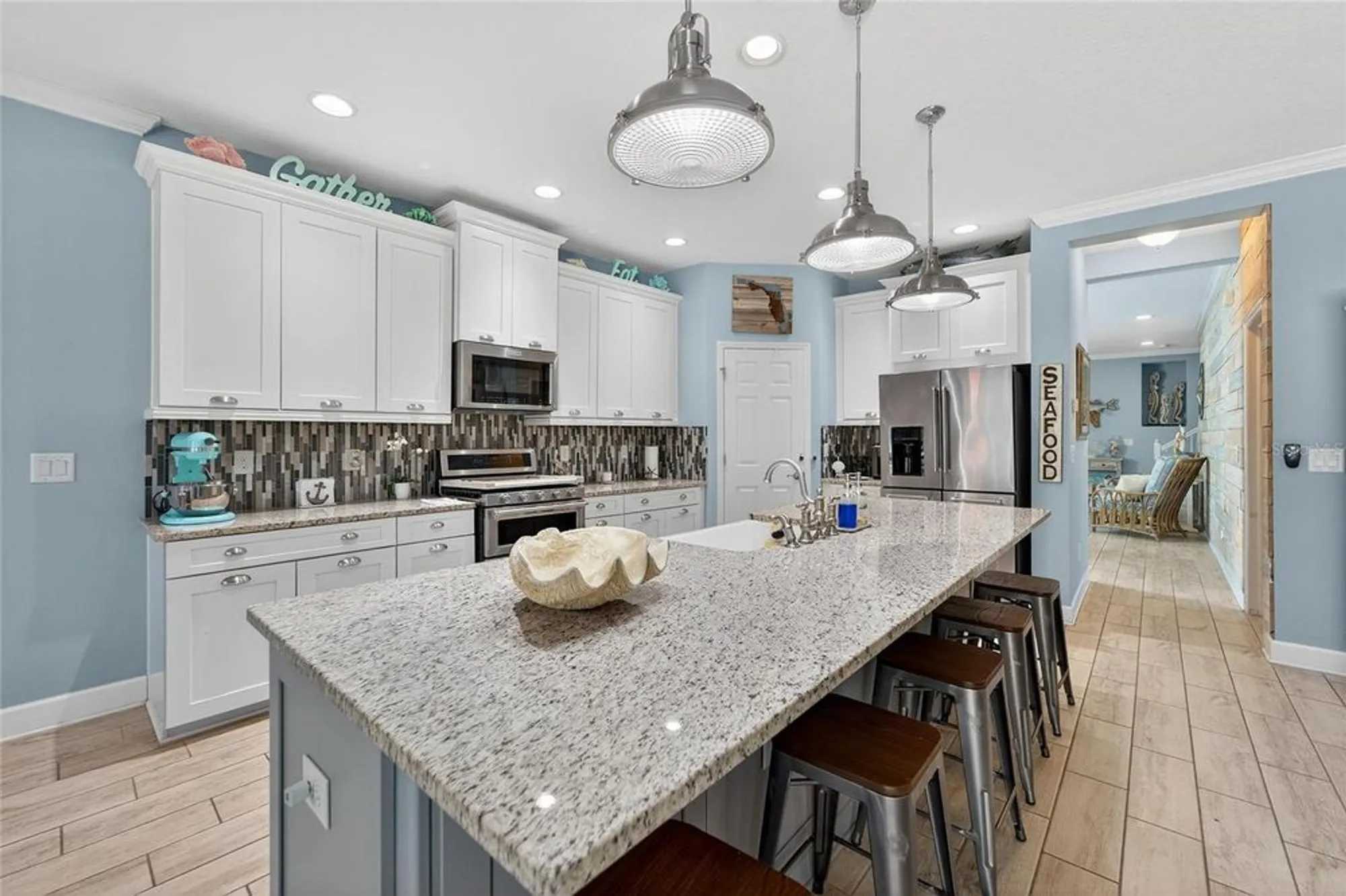 Property Slideshow image 19 of 82 | 5227 admiral pointe dr, Apollo Beach, FL, 33572