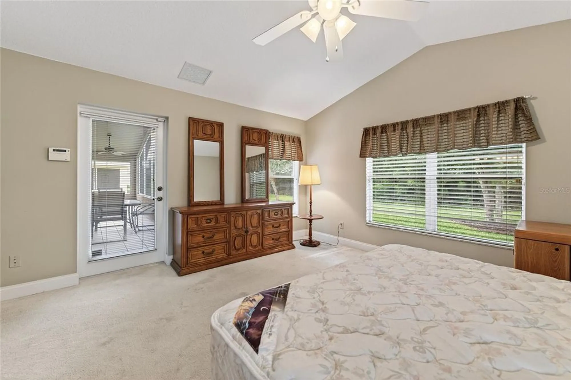 Property Slideshow image 24 of 46 | 5402 swordfern ct, Port Orange, FL, 32128