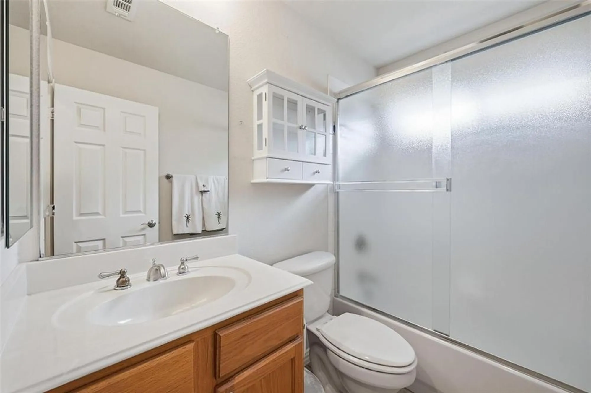 Property Slideshow image 26 of 39 | 10417 belvedere dr, Denton, TX, 76207