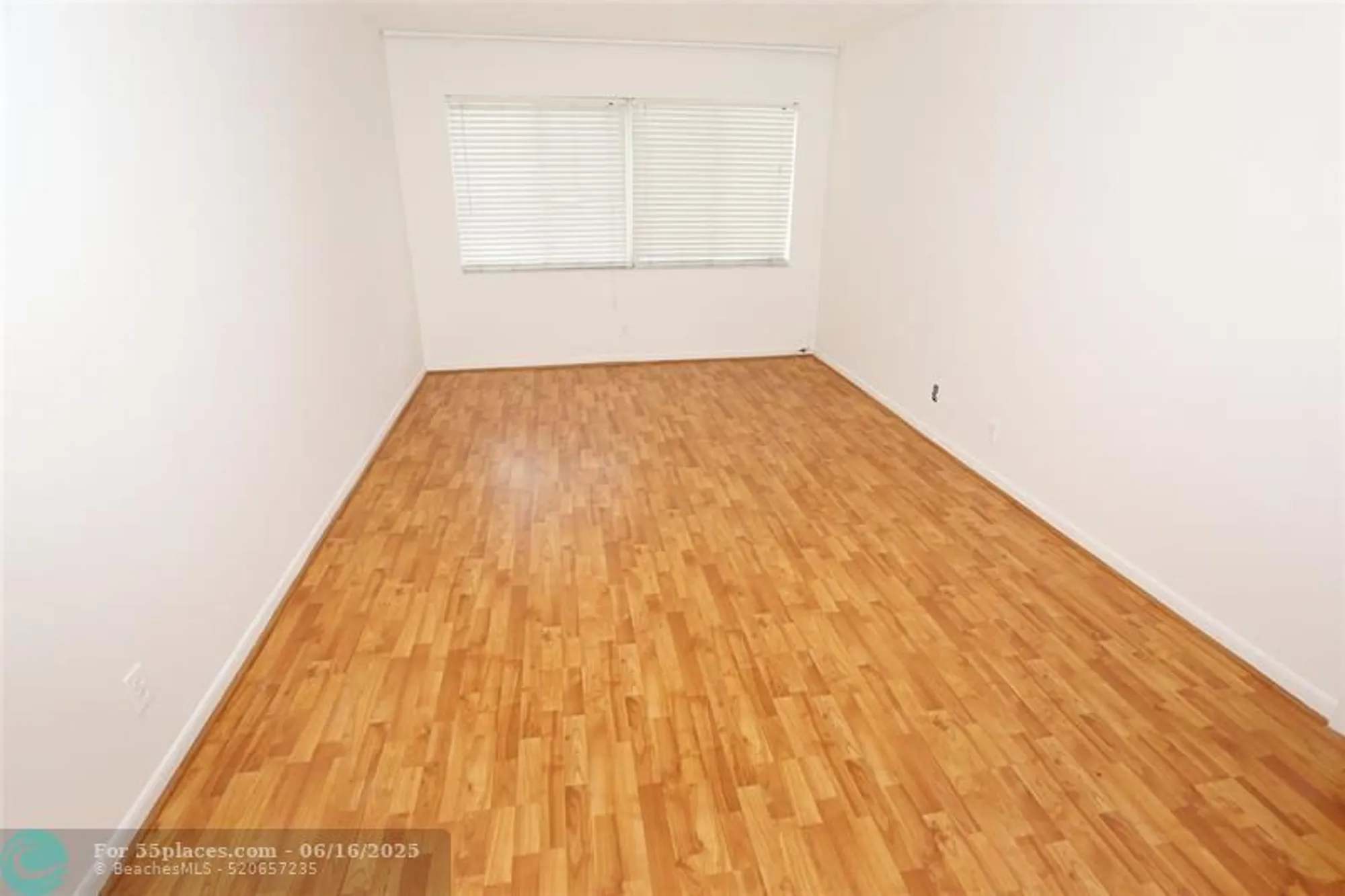 Property Slideshow image 21 of 30 | 6700 royal palm blvd apt 309, Margate, FL, 33063