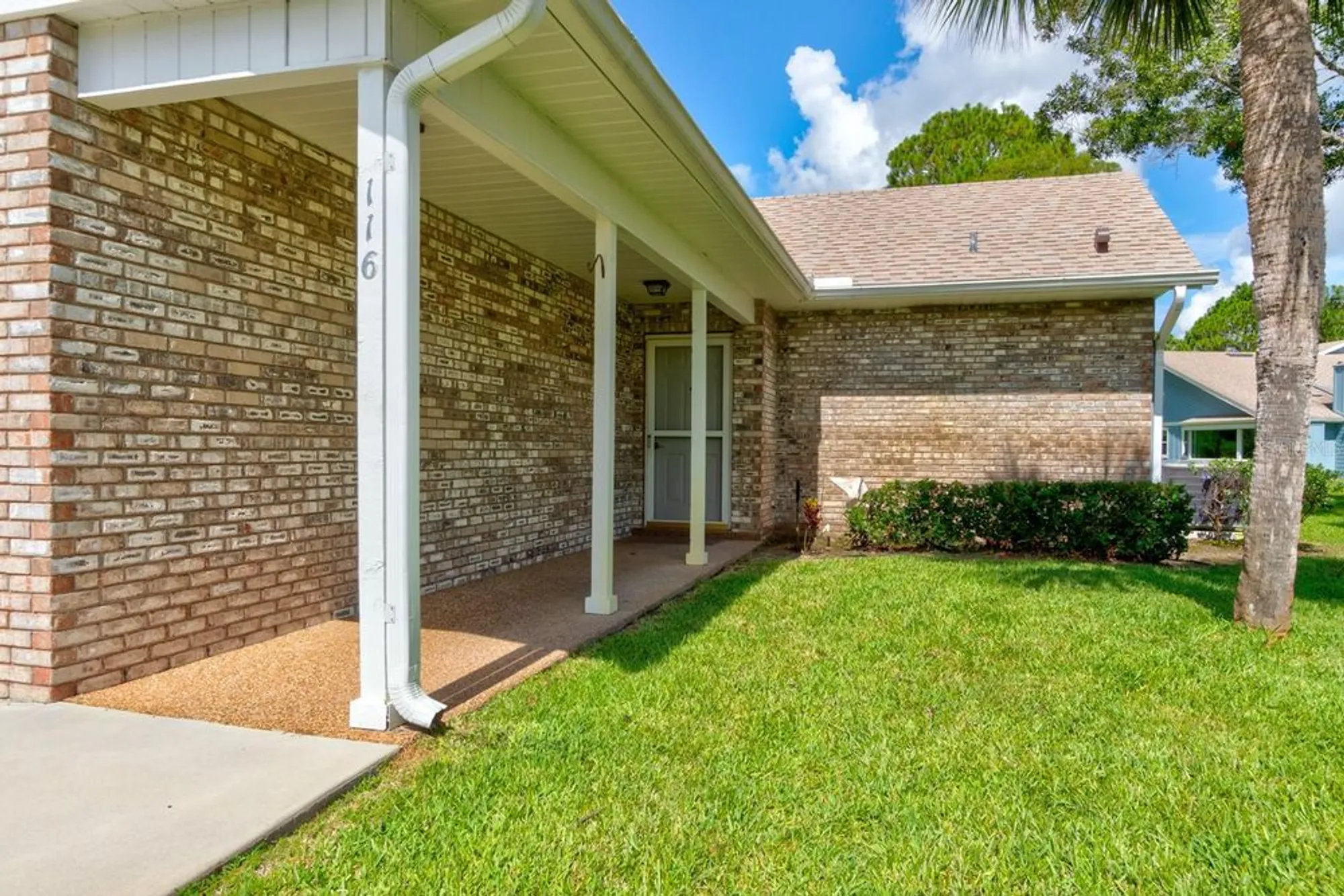 Property Slideshow image 3 of 28 | 116 duck hawk cir 3040, Daytona Beach, FL, 32119