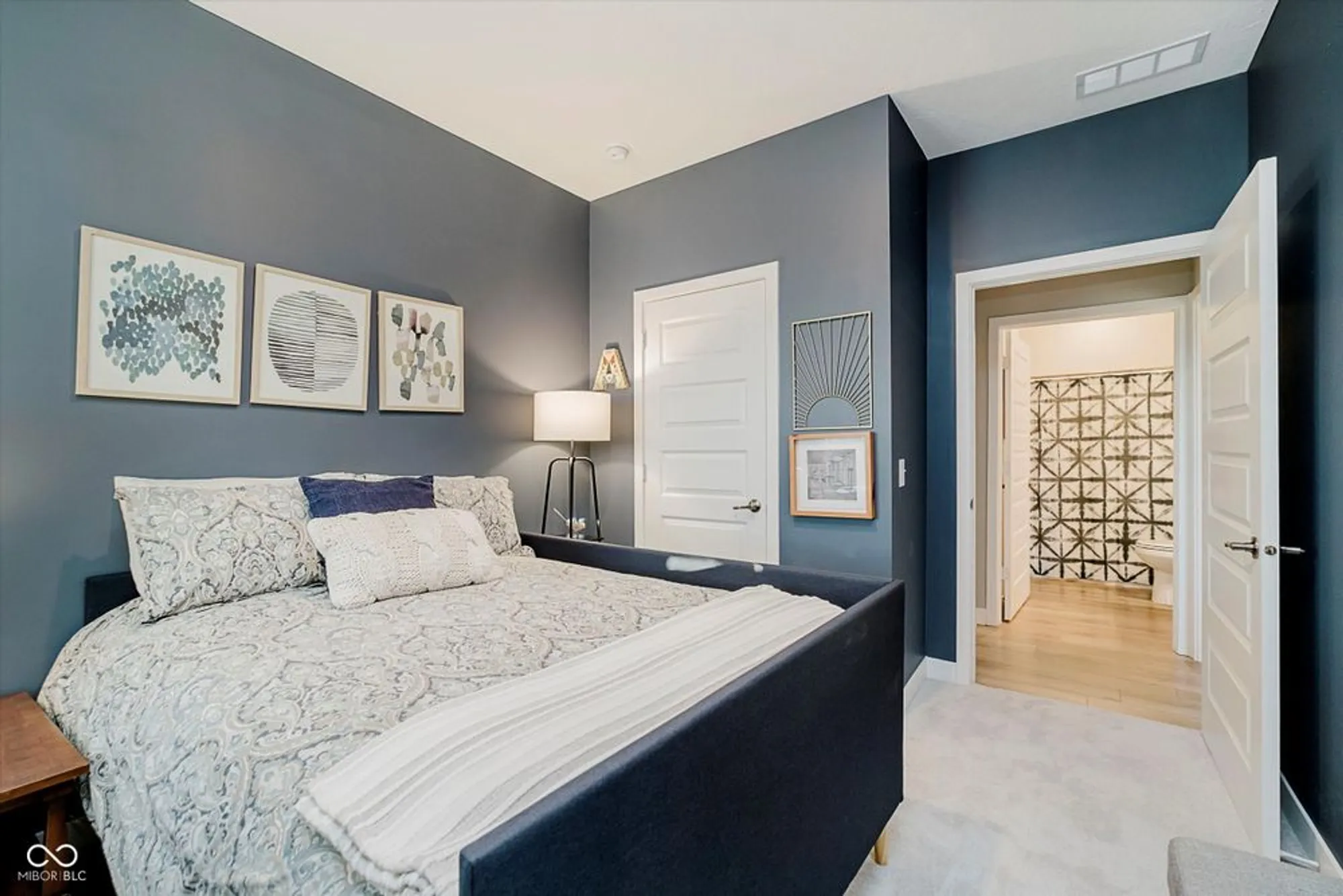 Property Slideshow image 20 of 34 | 1685 garwood dr, Westfield, IN, 46074