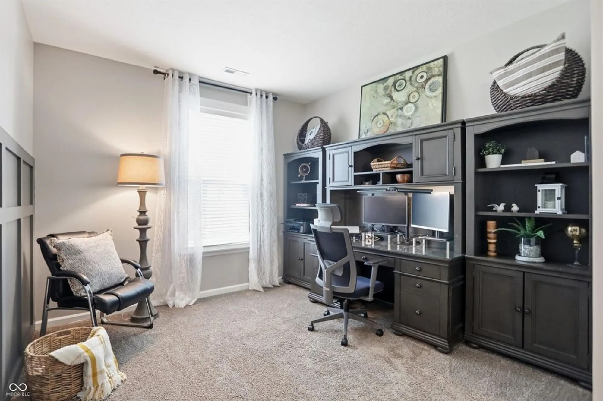 Property Slideshow image 33 of 49 | 2701 byerly pl, Greenwood, IN, 46143