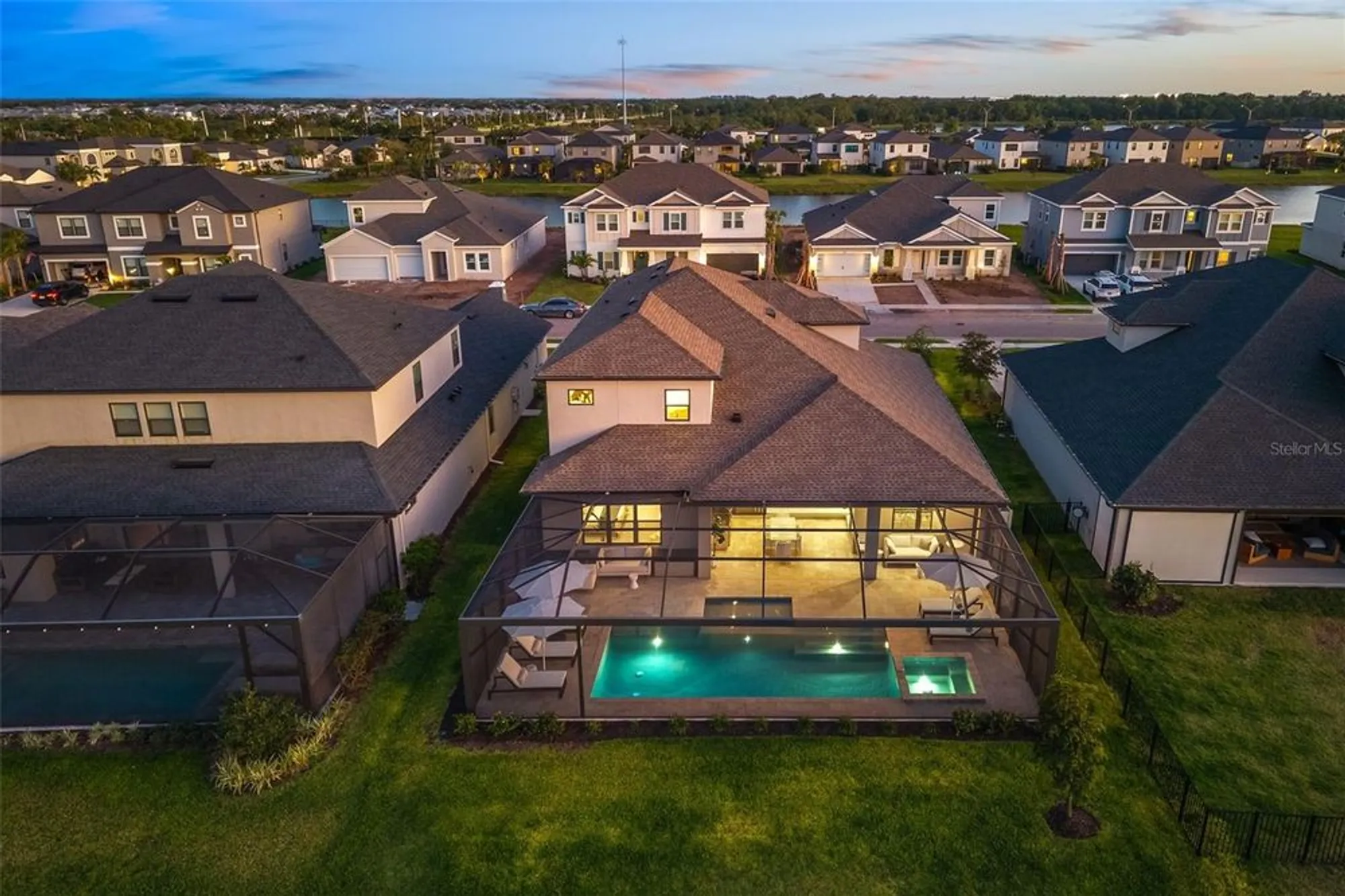 Property Slideshow image 7 of 61 | 16626 paynes mill dr, Lakewood Ranch, FL, 34211