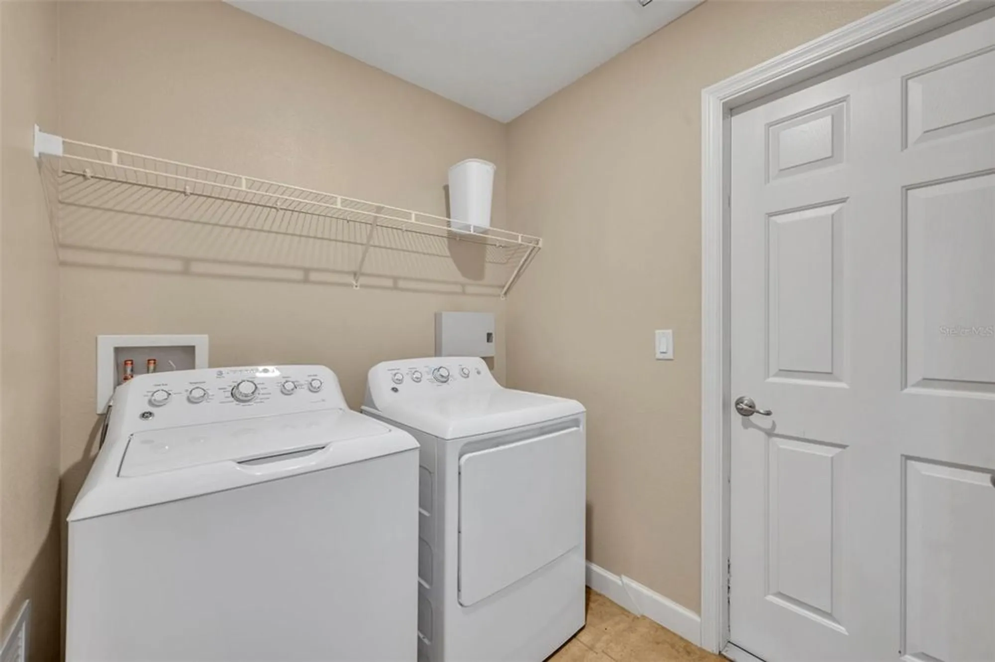 Property Slideshow image 38 of 50 | 8923 bridgeport bay cir, Mount Dora, FL, 32757