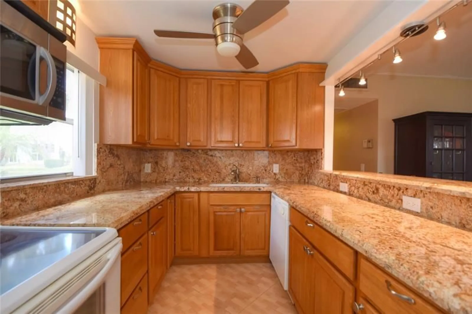 Property Slideshow image 11 of 35 | 357 saxony h # 357, Delray Beach, FL, 33446