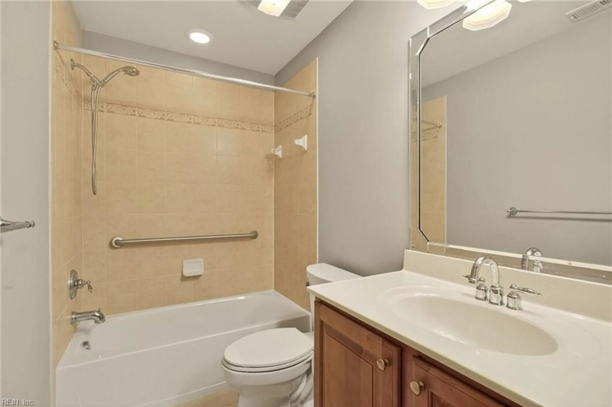 Property Slideshow image 38 of 46 | 4312 pond st, Williamsburg, VA, 23188