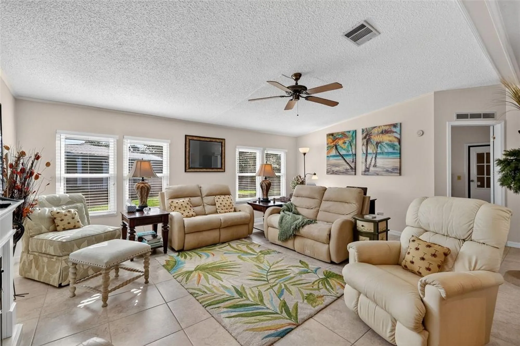 Property Slideshow image 9 of 28 | 5140 desoto way, Leesburg, FL, 34748
