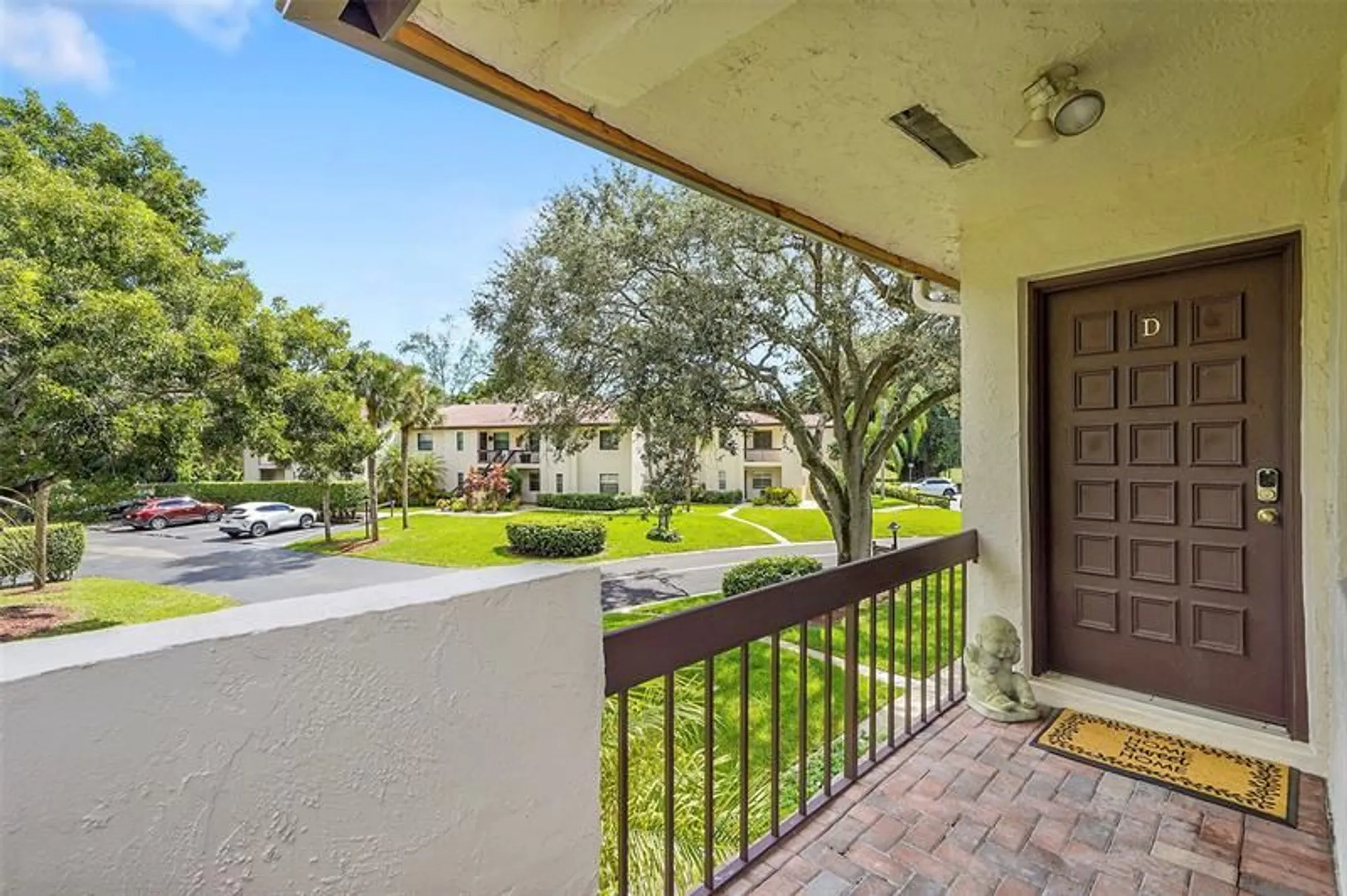 Property Slideshow image 4 of 52 | 7951 eastlake dr d, Boca Raton, FL, 33433