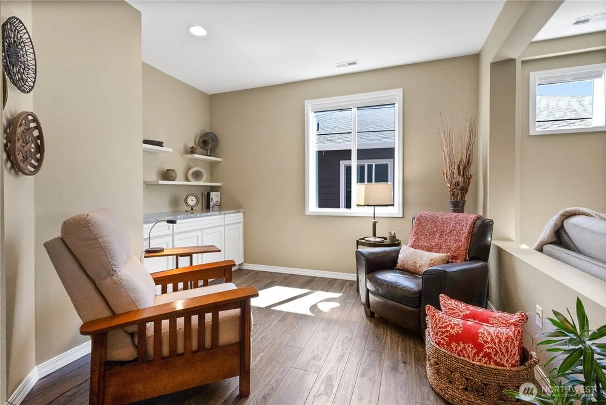 Property Slideshow image 4 of 40 | 14808 182nd ave e unit e, Bonney Lake, WA, 98391