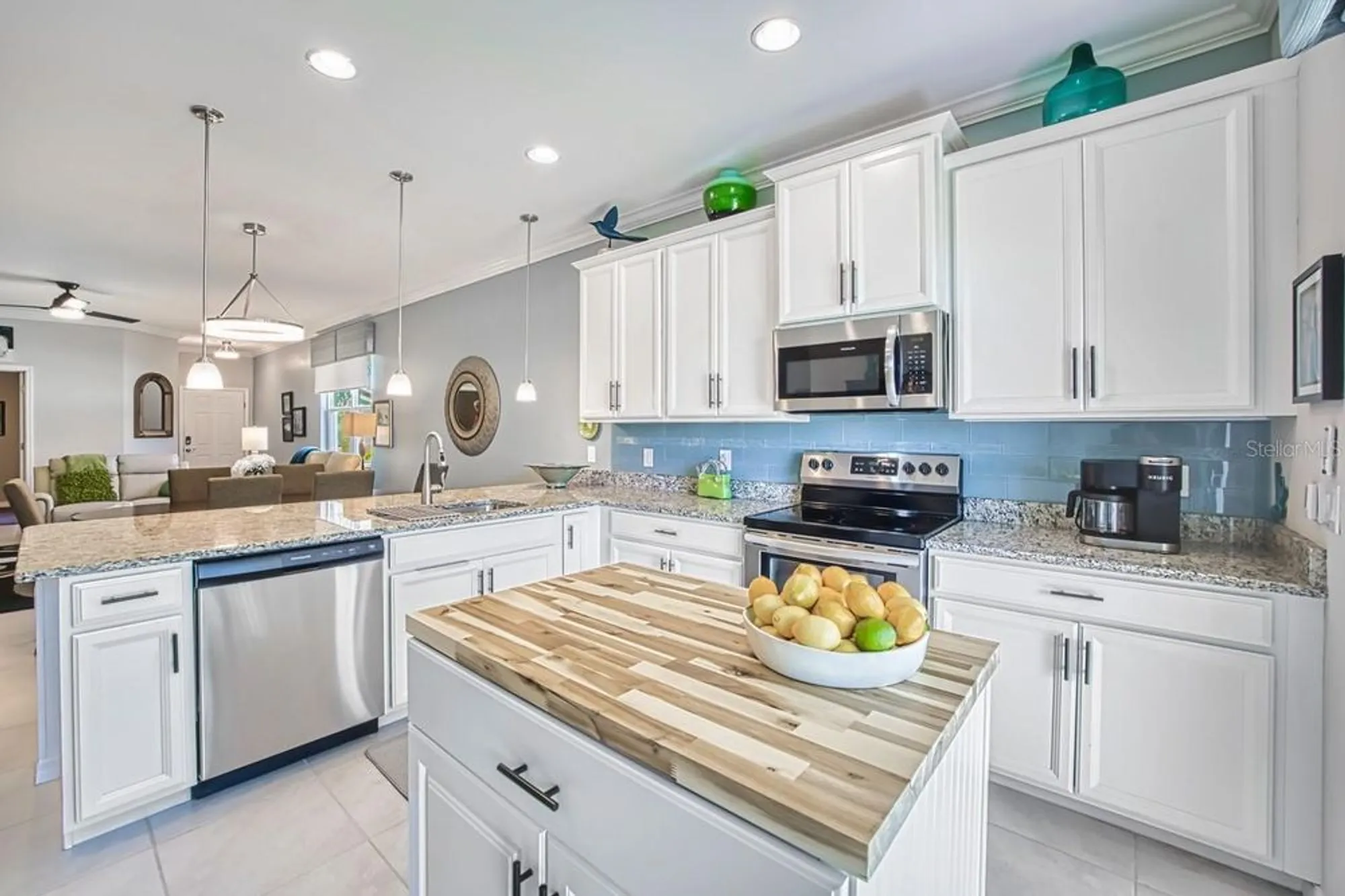 Property Slideshow image 19 of 35 | 2130 summersweet dr, Alva, FL, 33920