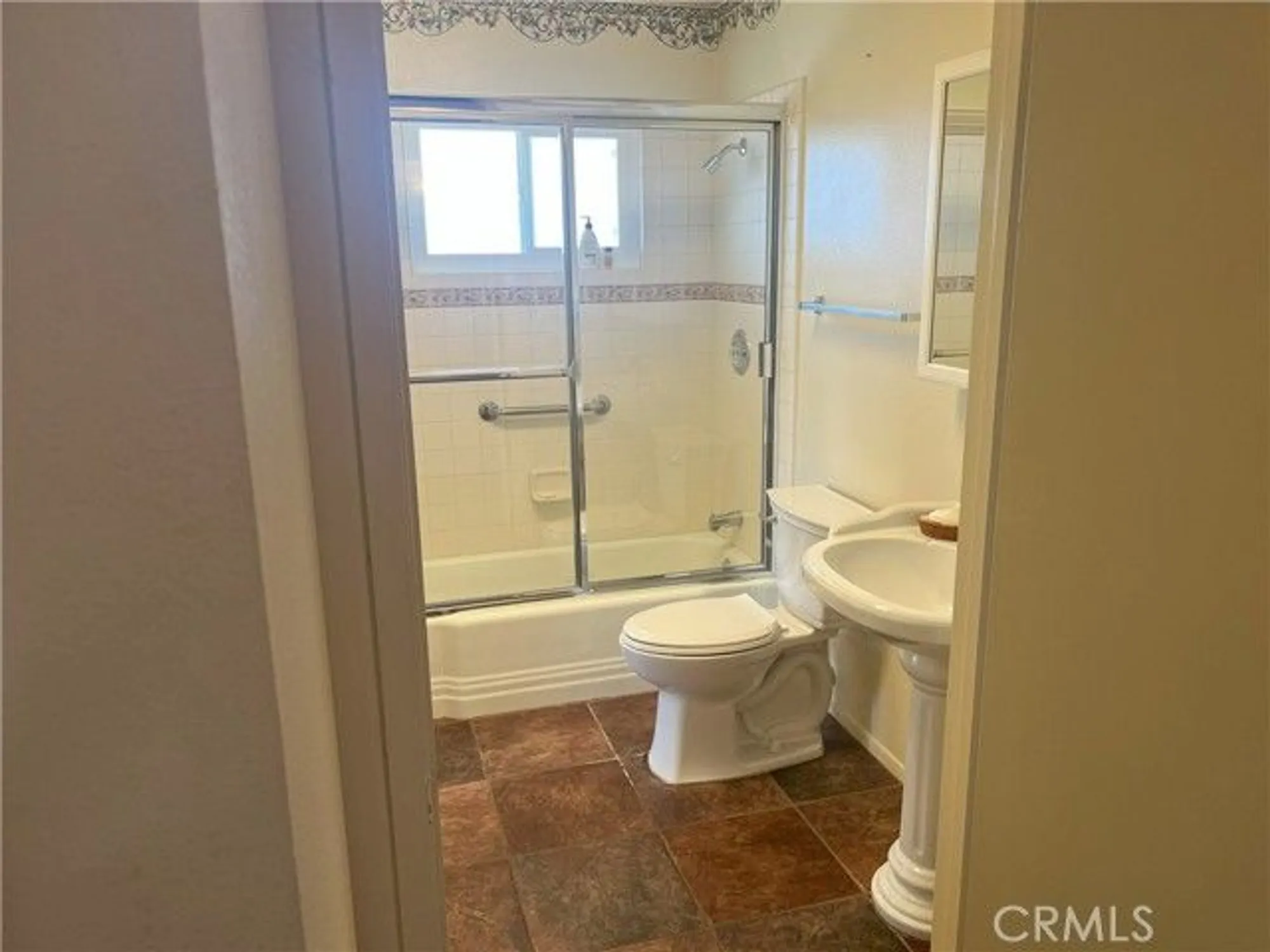 Property Slideshow image 11 of 19 | 28957 glen oaks dr, Menifee, CA, 92586