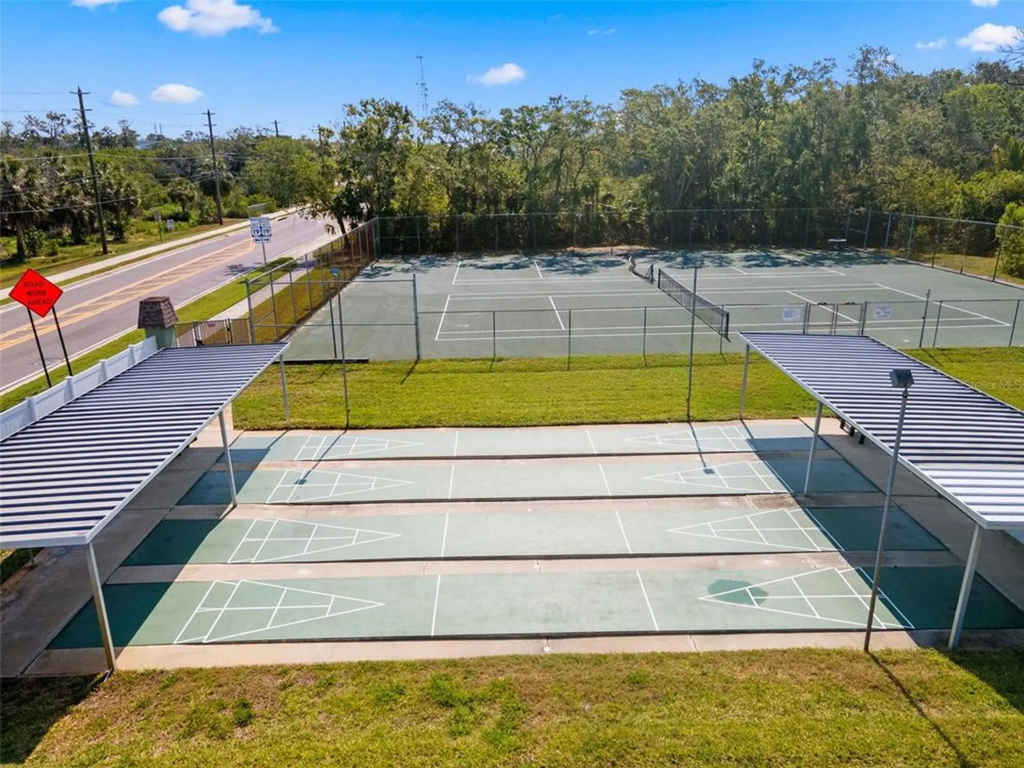 Property Slideshow image 35 of 49 | 1250 s pinellas ave apt 405, Tarpon Springs, FL, 34689