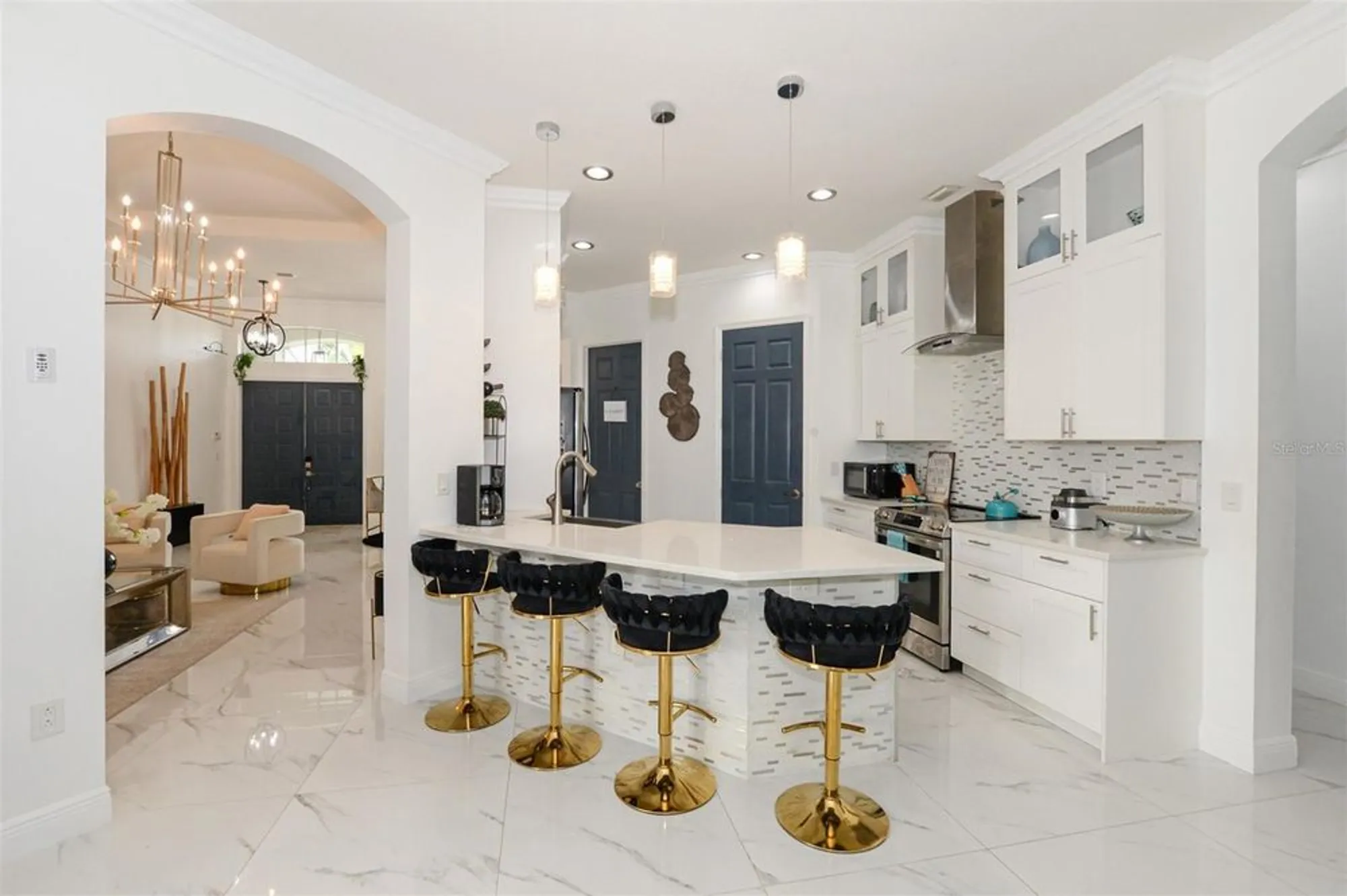 Property Slideshow image 8 of 39 | 293 sw lake forest way, Port Saint Lucie, FL, 34986