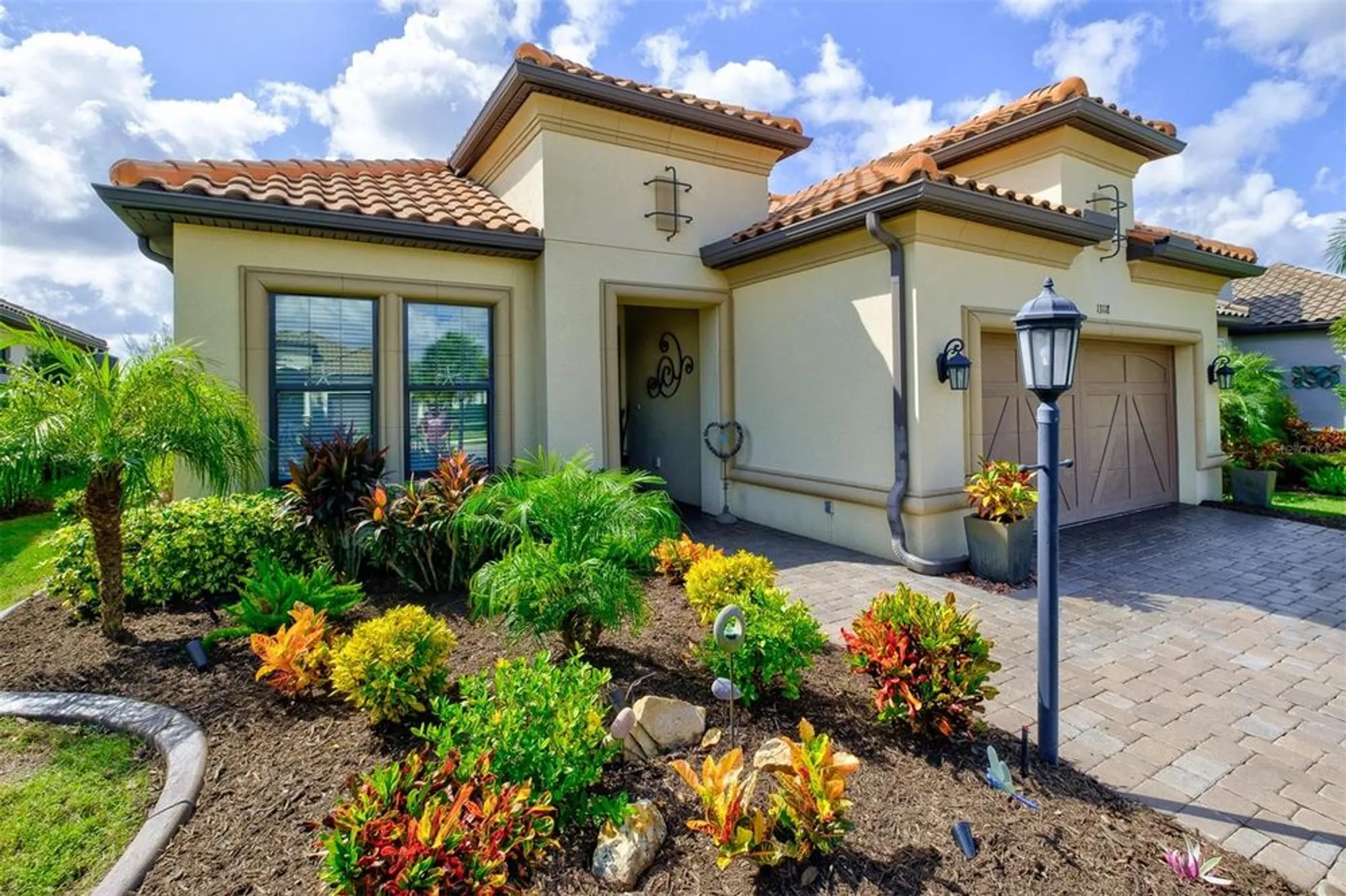 Property Slideshow image 17 of 77 | 13118 sorrento way, Bradenton, FL, 34211