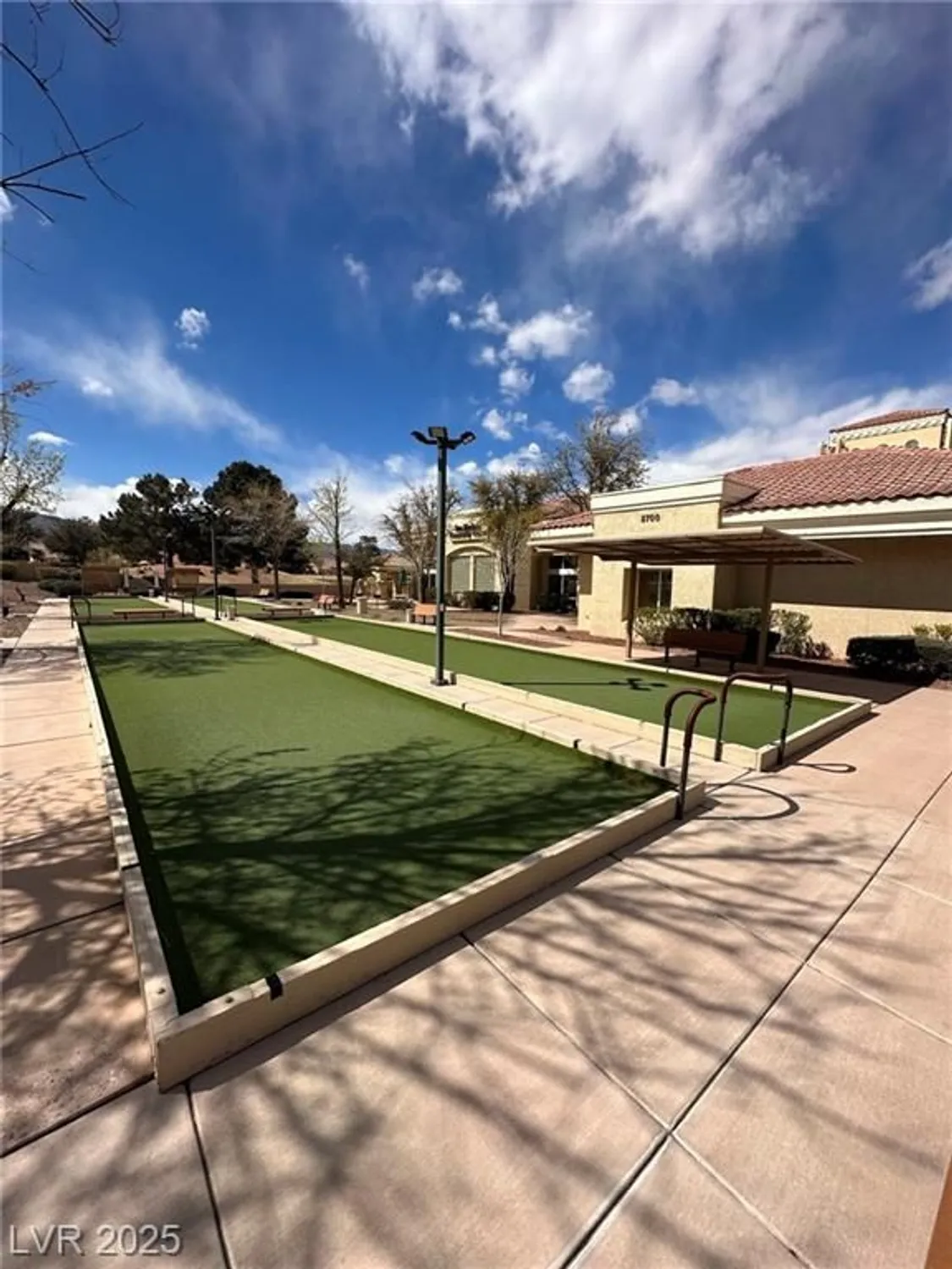 Property Slideshow image 43 of 63 | 9012 sundial dr, Las Vegas, NV, 89134