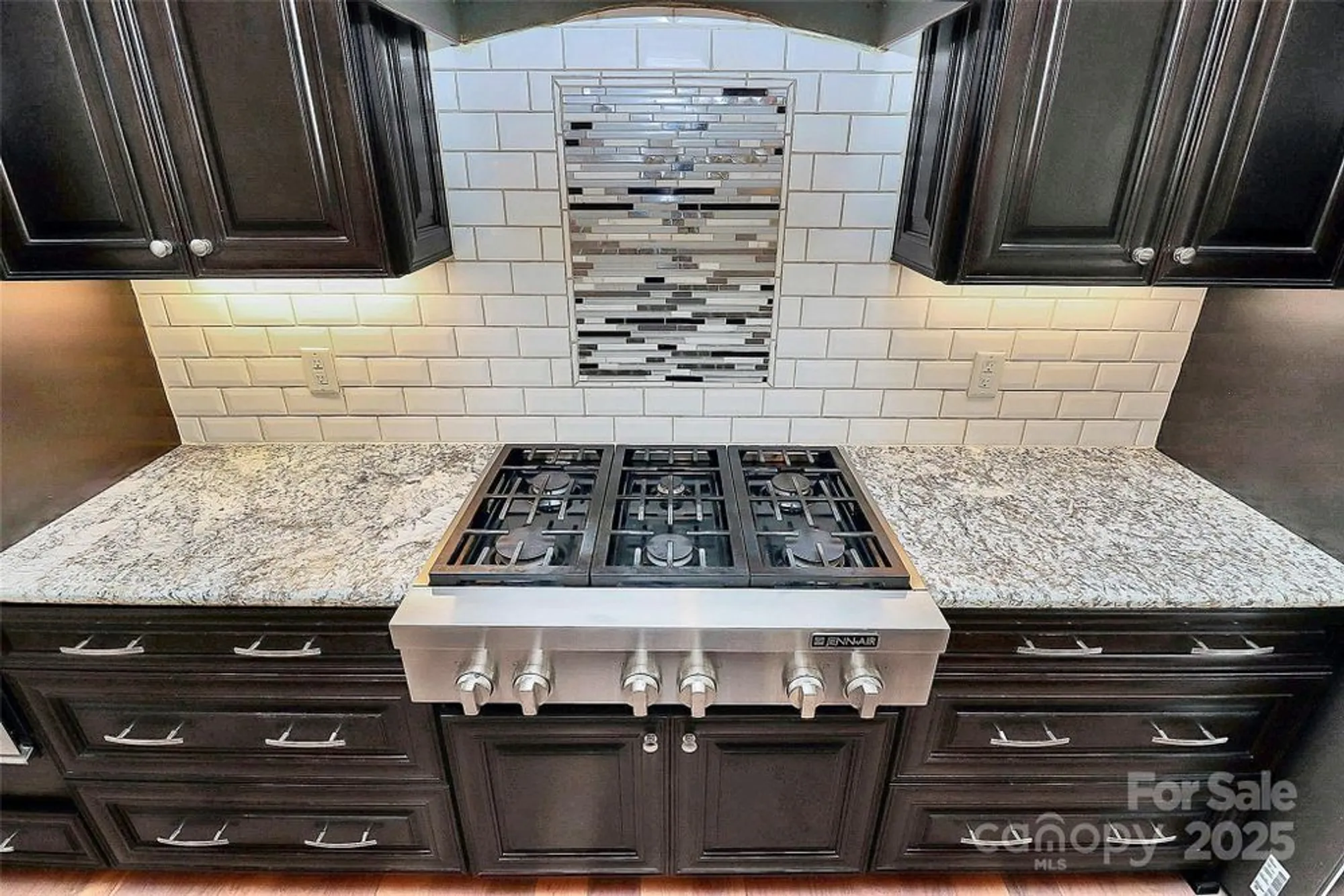 Property Slideshow image 37 of 46 | 14920 high bluff ct, Charlotte, NC, 28278