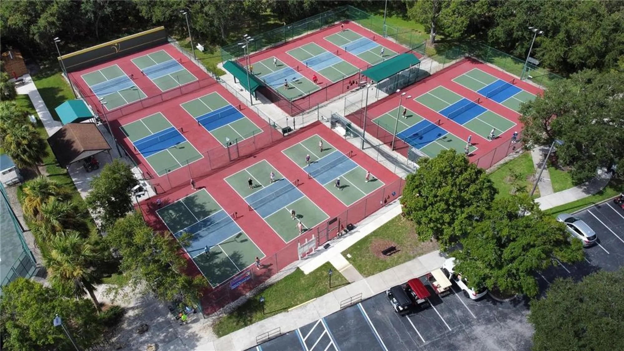 Property Slideshow image 73 of 76 | 680 portofino dr, Poinciana, FL, 34759