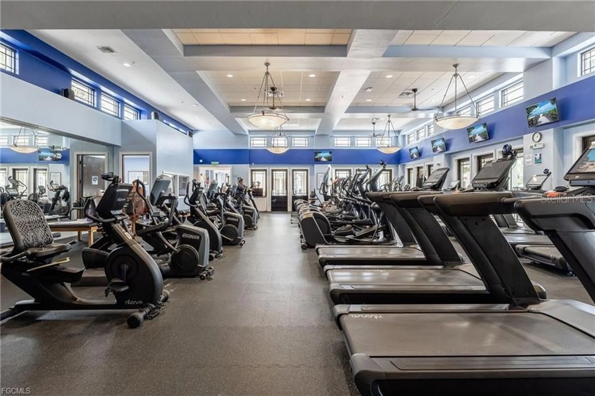 Property Slideshow image 37 of 39 | 10662 camarelle cir, Fort Myers, FL, 33913