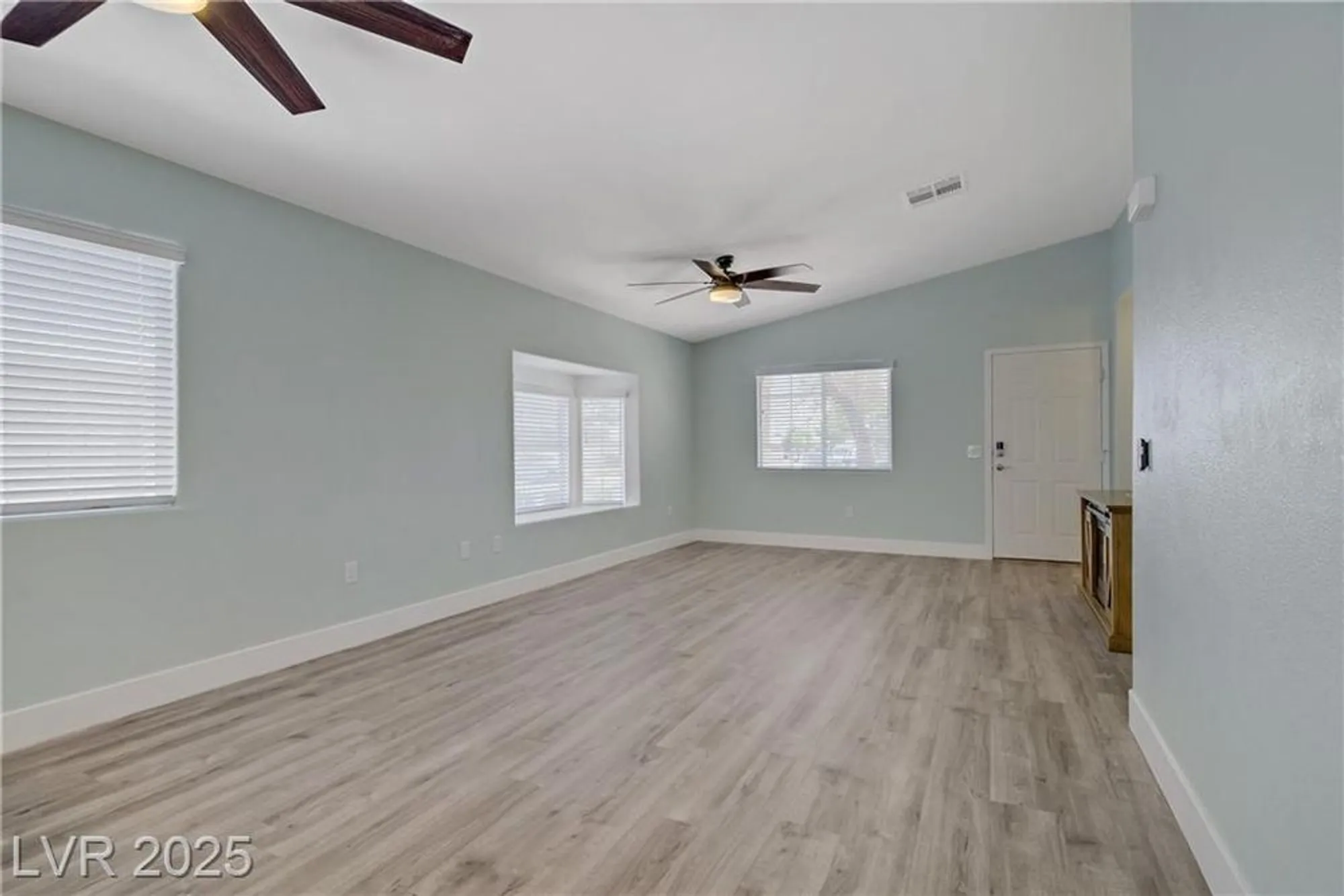 Property Slideshow image 6 of 30 | 5129 midnight oil dr, Las Vegas, NV, 89122