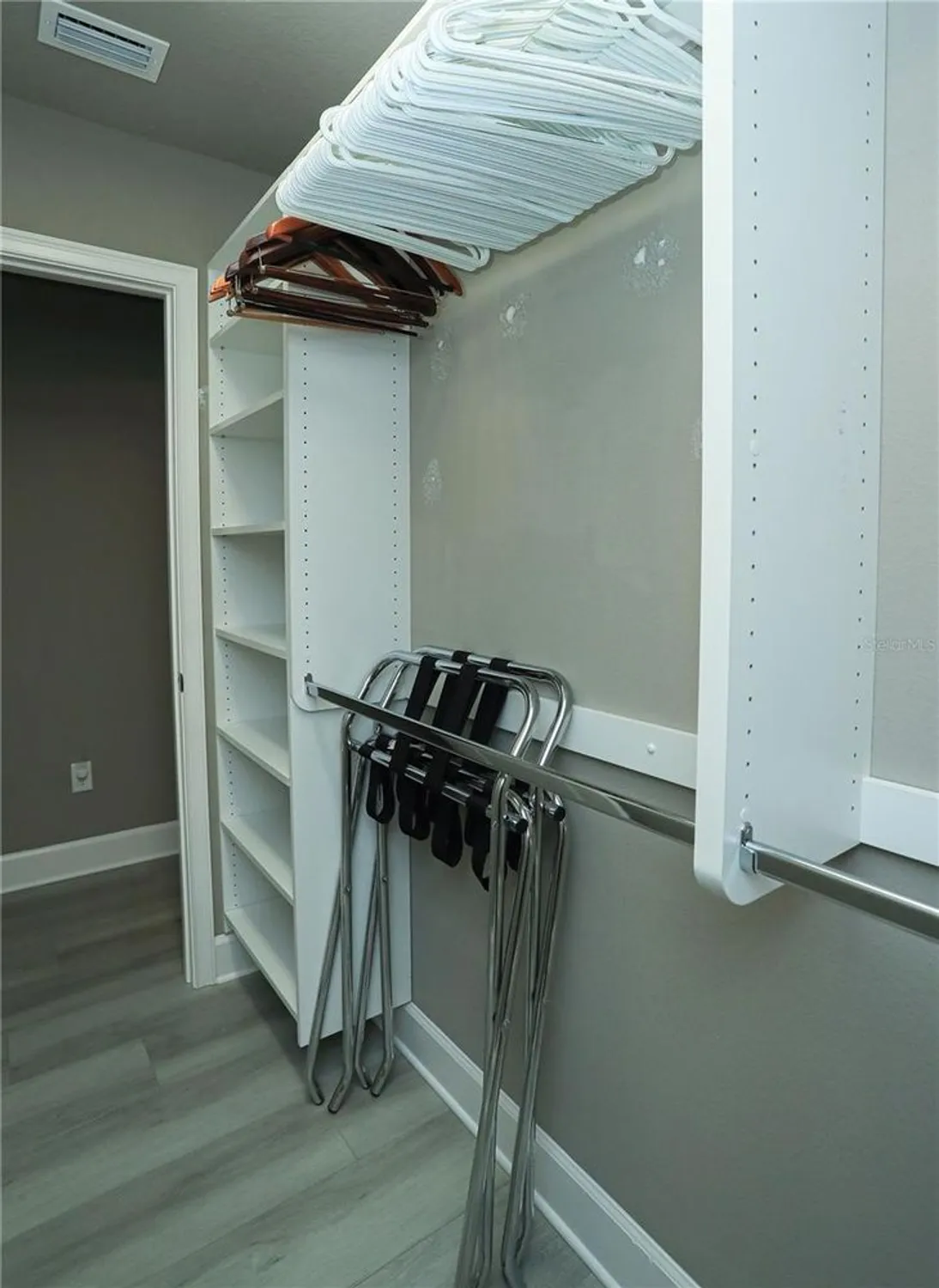 Property Slideshow image 55 of 92 | 875 pinewood dr, Ormond Beach, FL, 32174