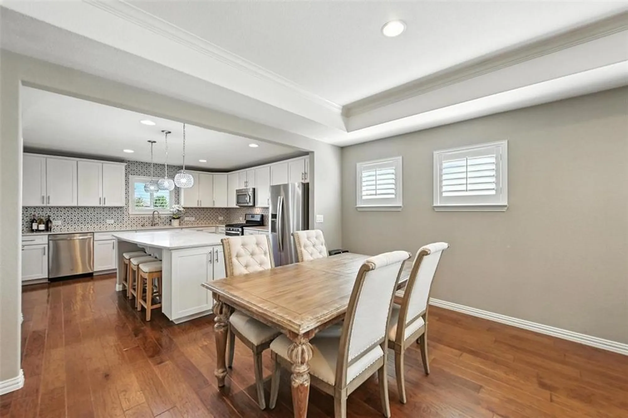 Property Slideshow image 14 of 38 | 2306 feathering dr, Frisco, TX, 75036