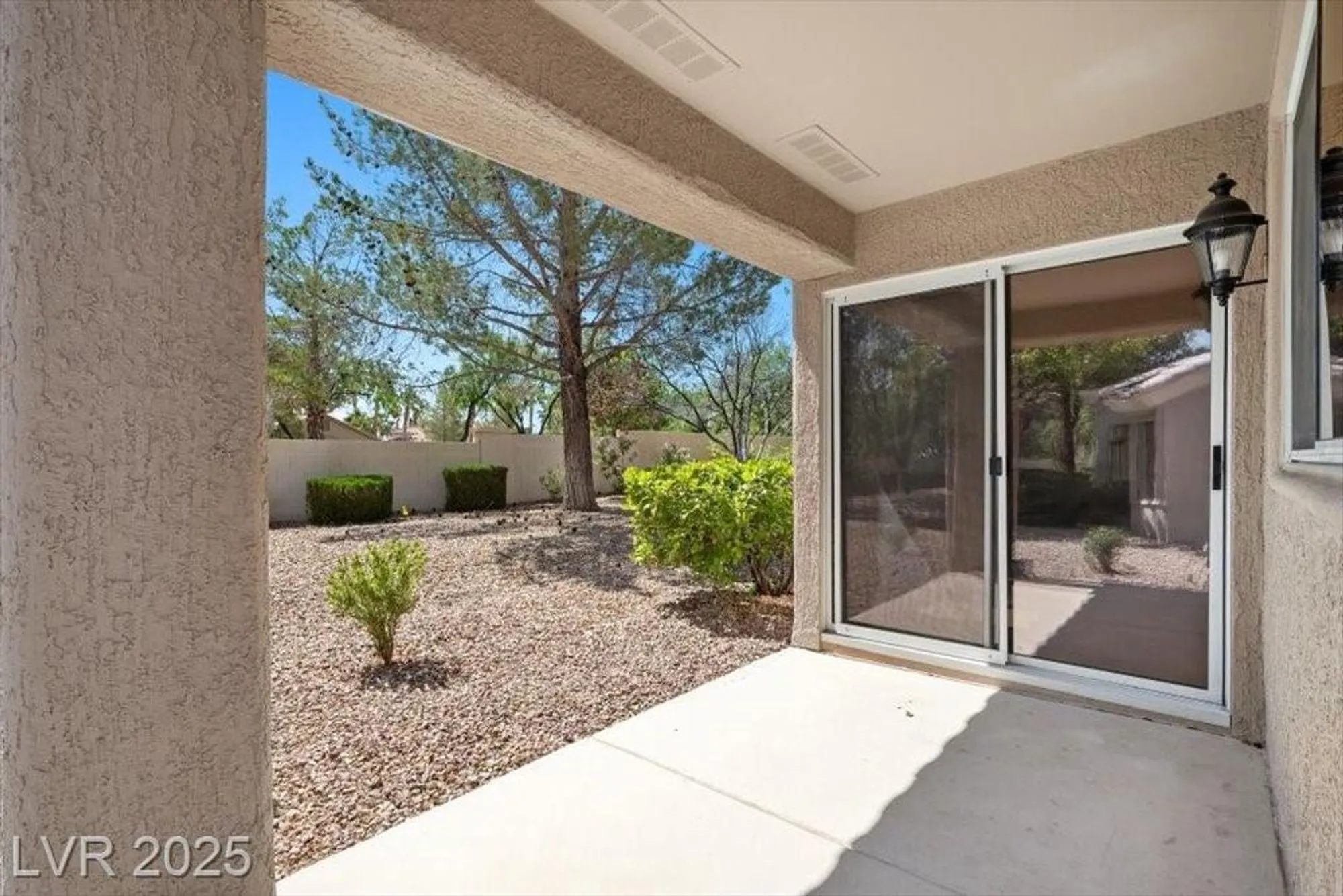 Property Slideshow image 23 of 27 | 2216 spring water dr, Las Vegas, NV, 89134