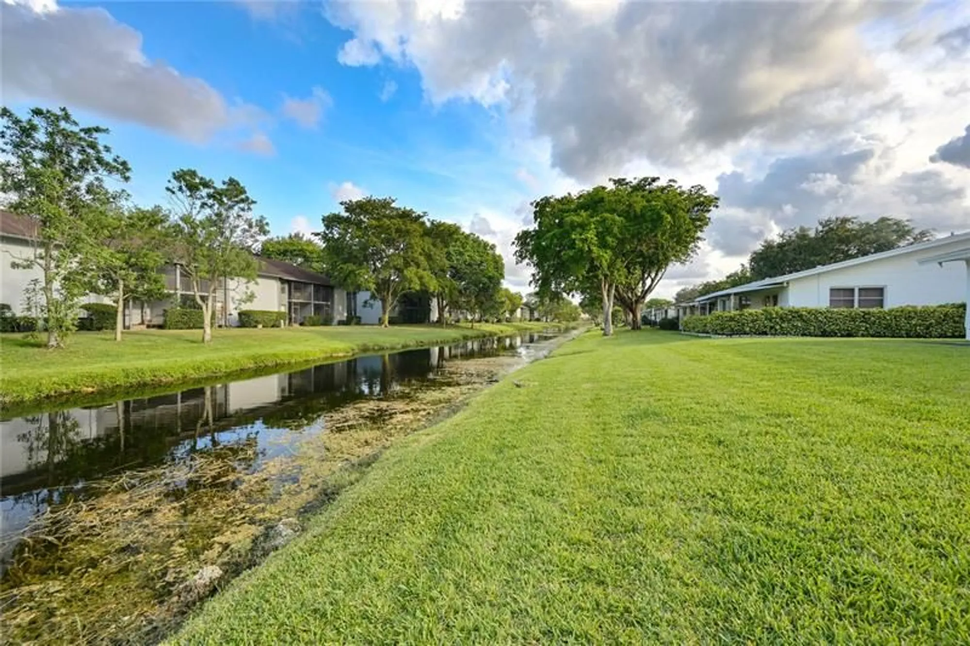Property Slideshow image 43 of 73 | 1084 nw 83rd ave # 1084, Plantation, FL, 33322