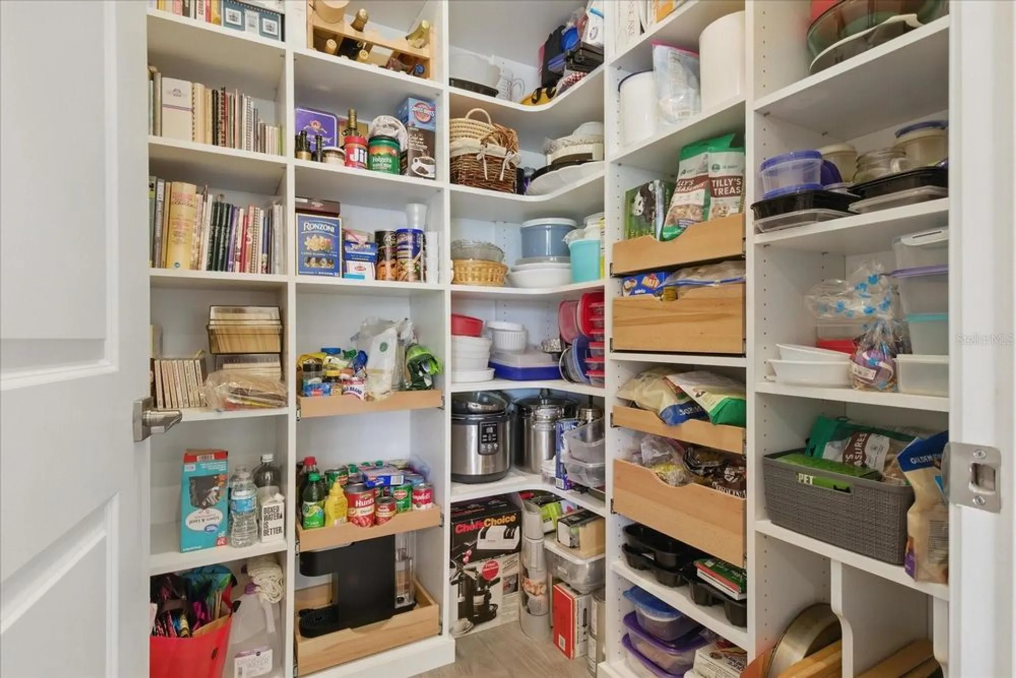 Property Slideshow image 20 of 58 | 10136 coral shore dr, Englewood, FL, 34223