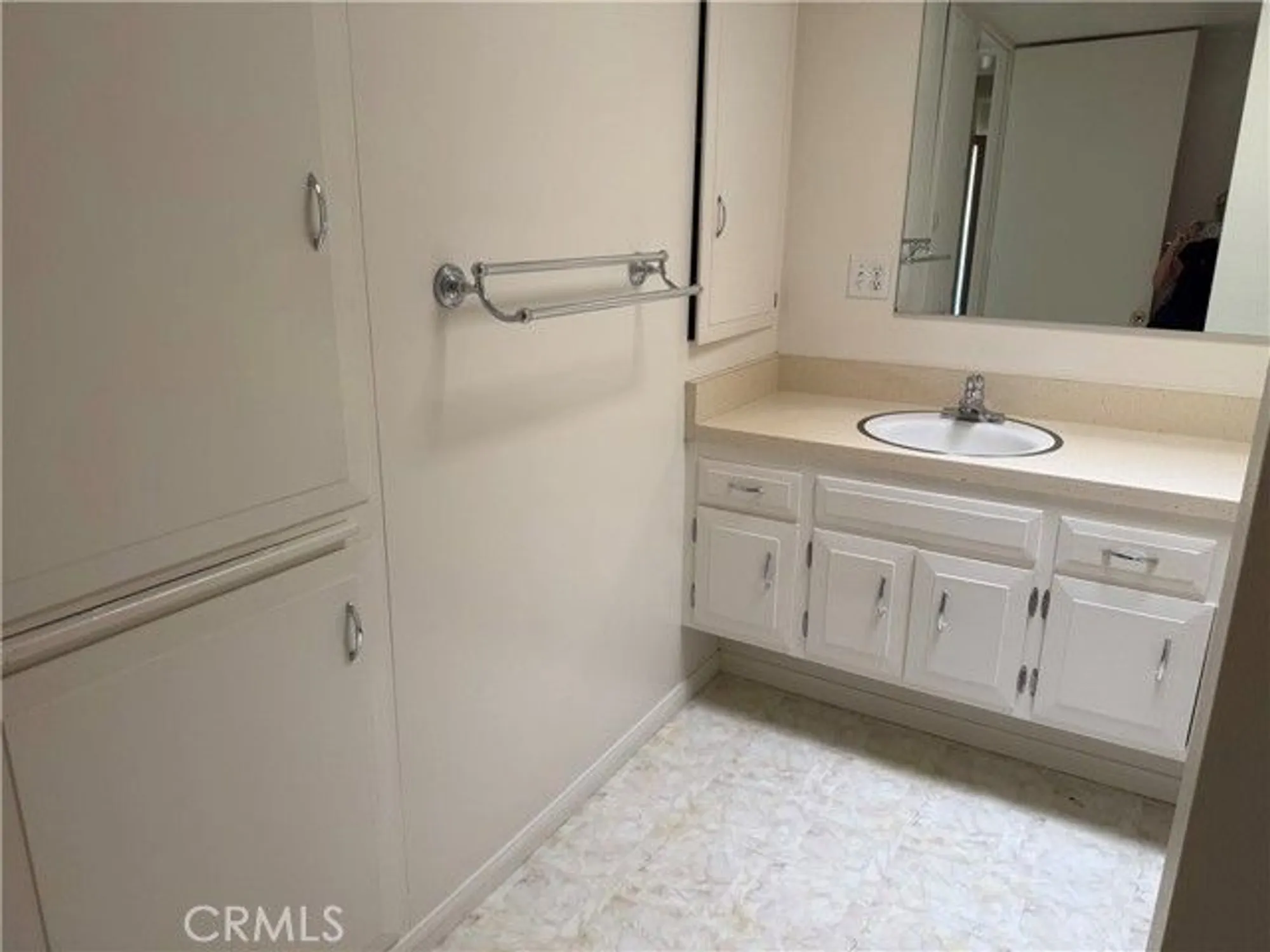 Property Slideshow image 10 of 16 | 13720 saint andrews dr # m1-45j, Seal Beach, CA, 90740