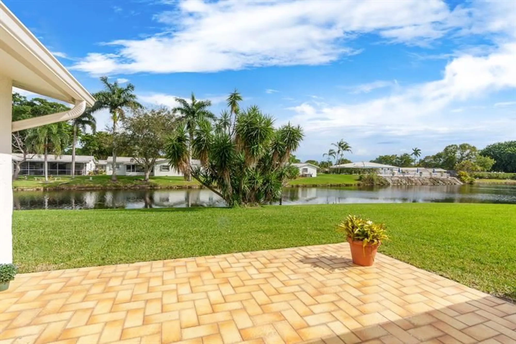 Property Slideshow image 39 of 51 | 8826 nw 13th st, Plantation, FL, 33322