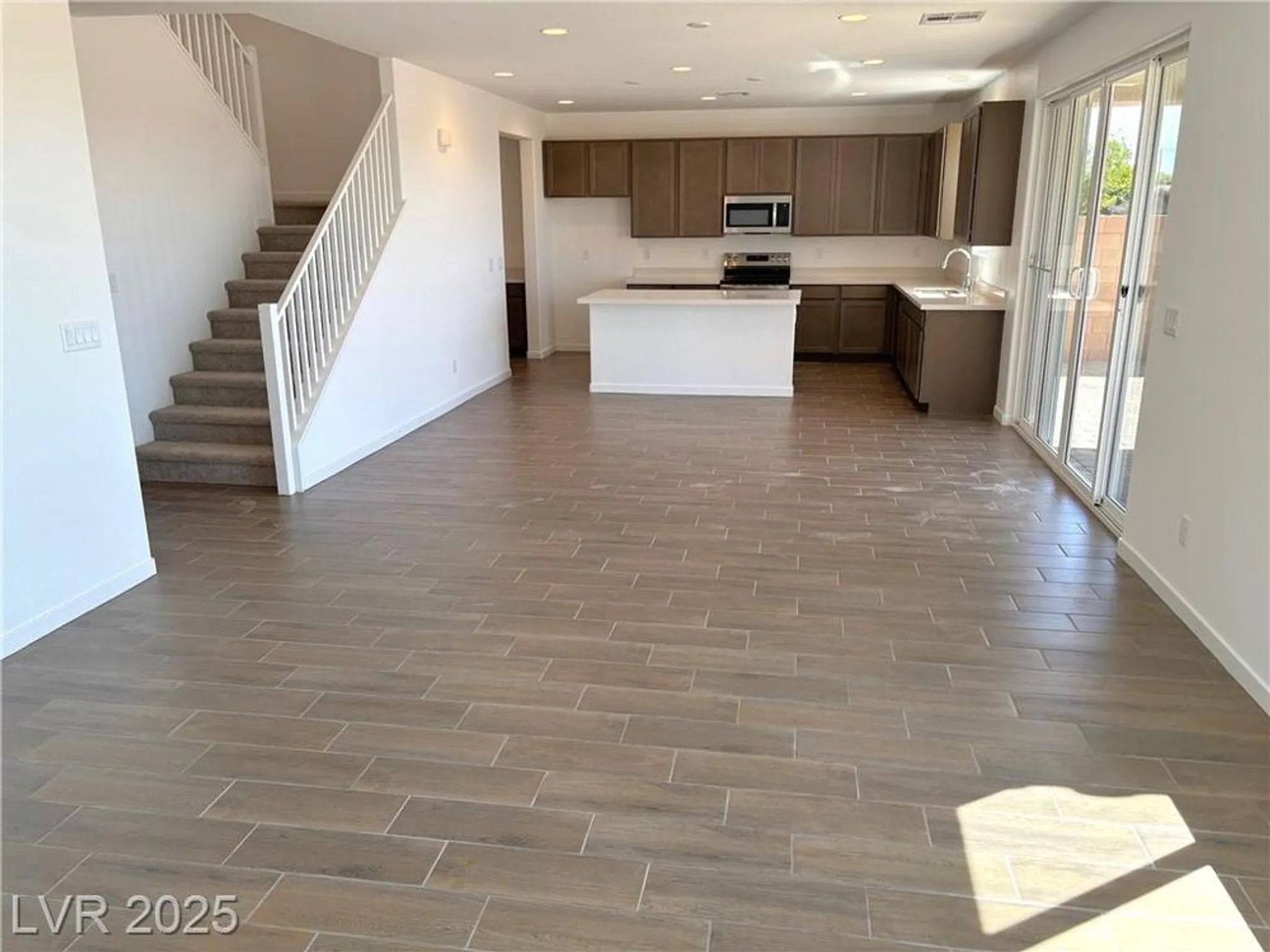 Property Slideshow image 11 of 33 | 4349 angel falls ct, Pahrump, NV, 89061