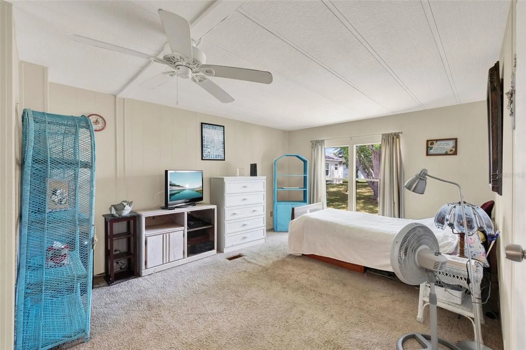 Property Slideshow image 11 of 19 | 741 royal palm ave, The Villages, FL, 32159
