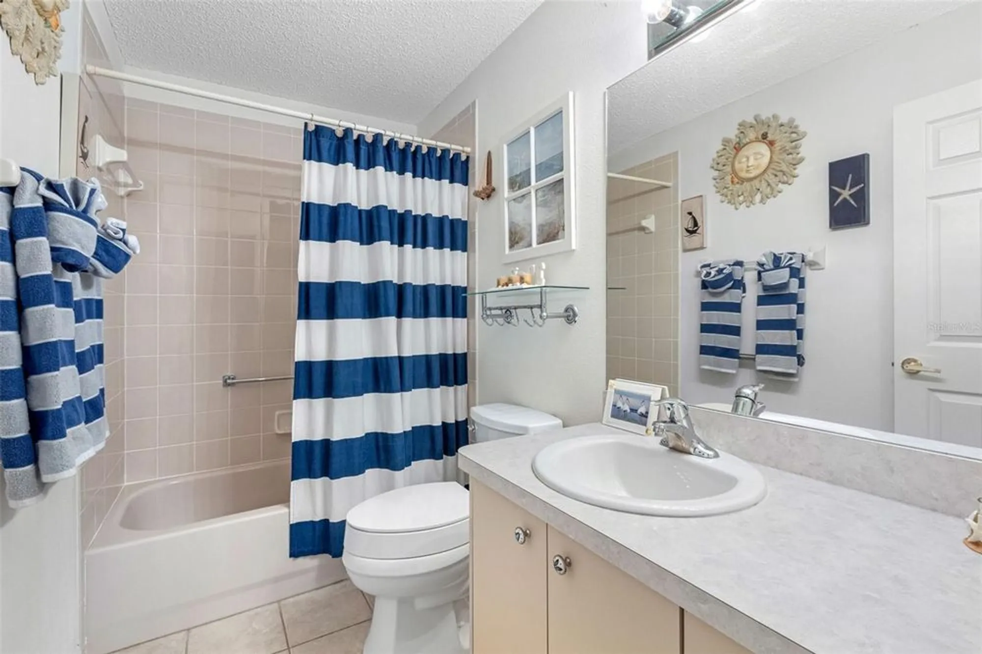 Property Slideshow image 30 of 51 | 18534 bent pine dr, Hudson, FL, 34667