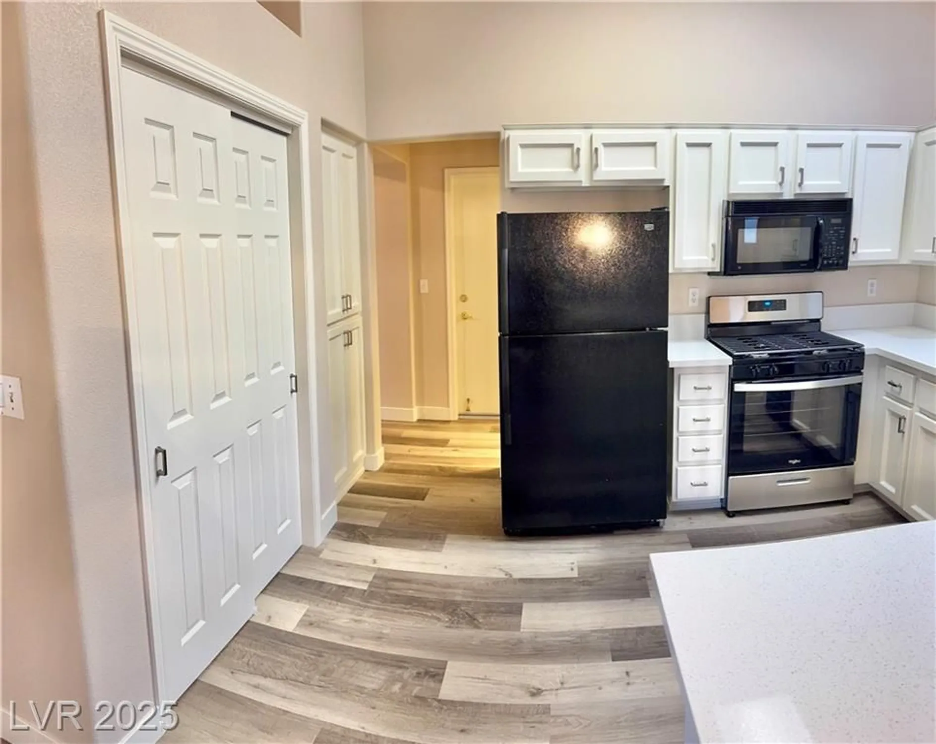 Property Slideshow image 38 of 98 | 10316 bent brook pl, Las Vegas, NV, 89134