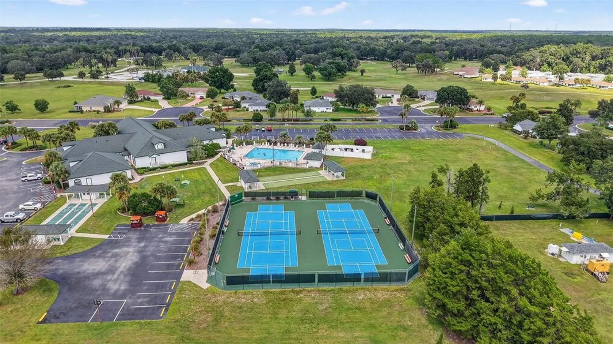 Property Slideshow image 4 of 33 | 11353 sw 138th ln, Dunnellon, FL, 34432