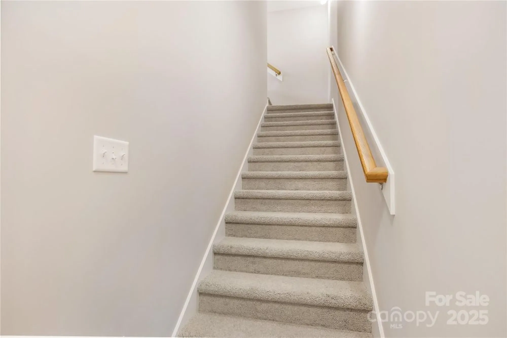 Property Slideshow image 27 of 47 | 48 creekside view dr, Asheville, NC, 28804