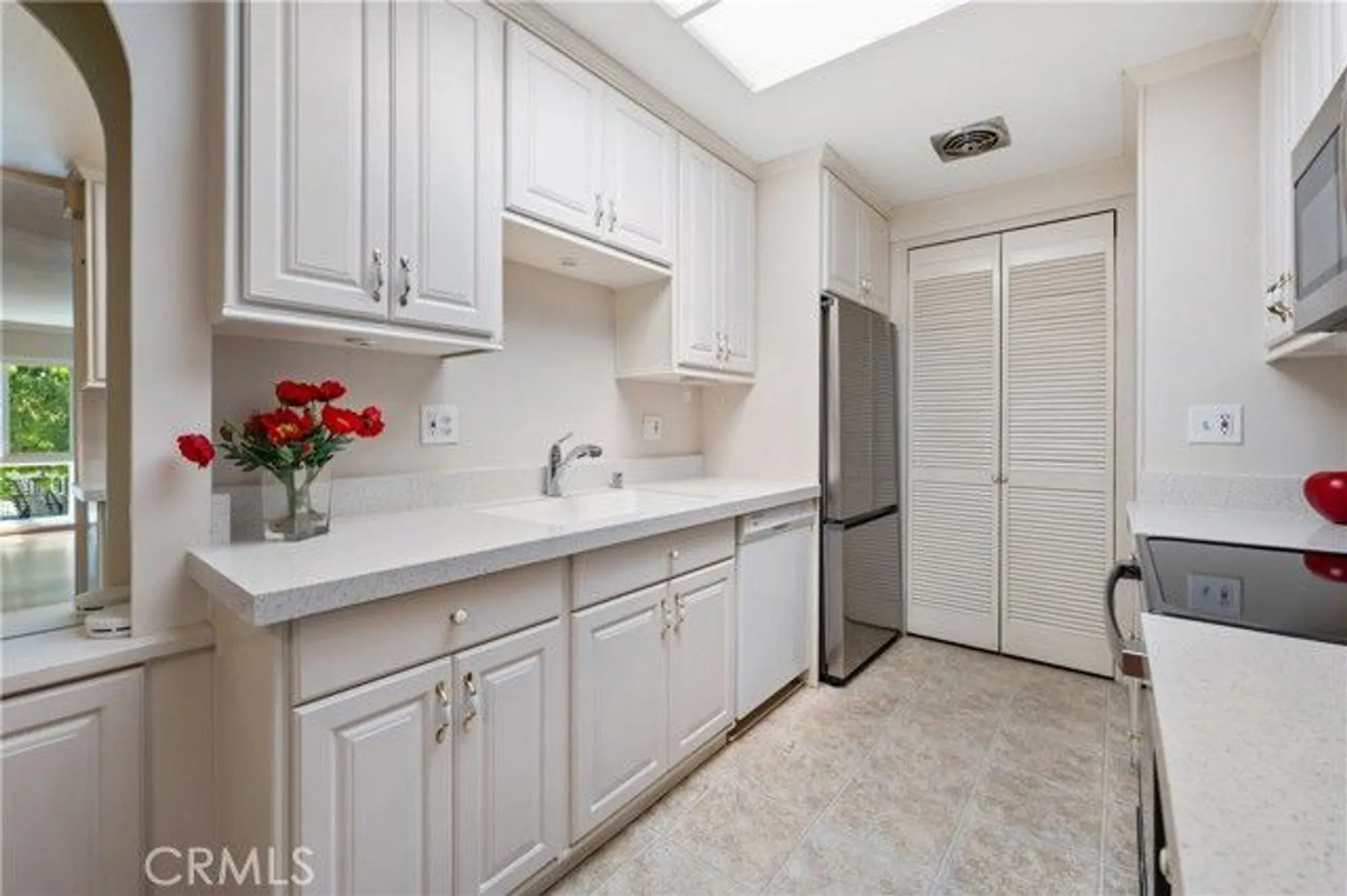 Property Slideshow image 14 of 22 | 2267 via puerta d, Laguna Woods, CA, 92637